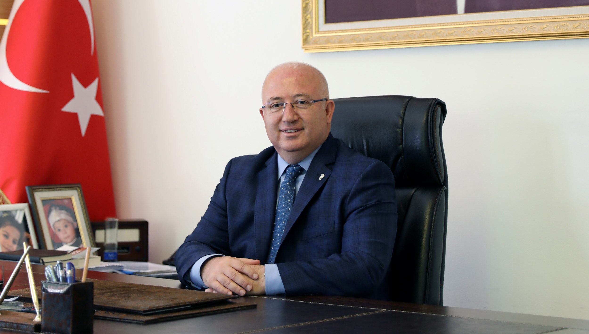 Başkan Gümüş; “Sevgiyi Paylaşmak İçin Hiç Bir Engel Yoktur Menteşe Belediye Başkanı Bahattin Gümüş, 3 Aralık Dünya Engelliler Günü