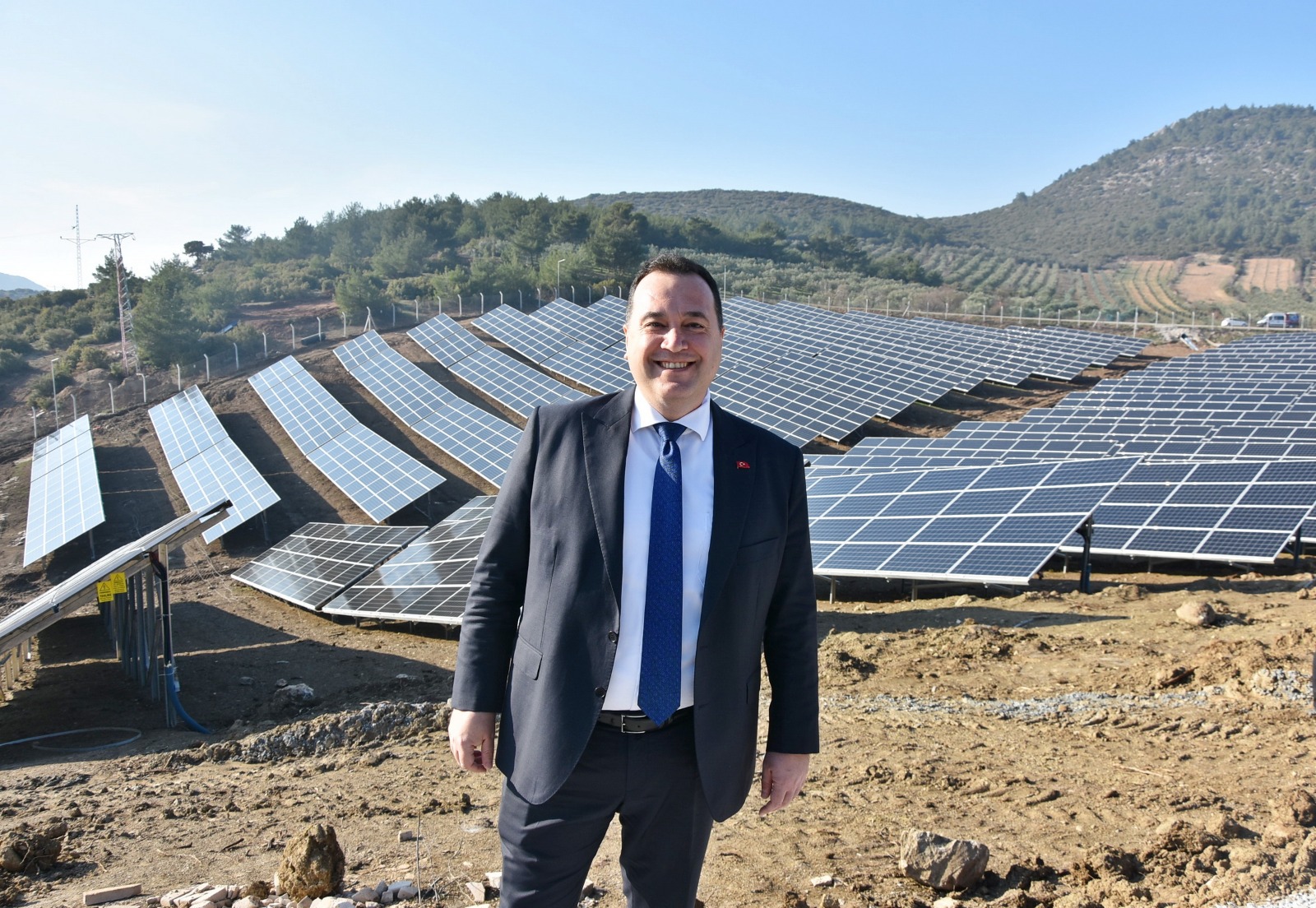 Akhisar Belediye Başkanı Besim Dutlulu, sosyal medya hesabından yaptığı açıklamada
