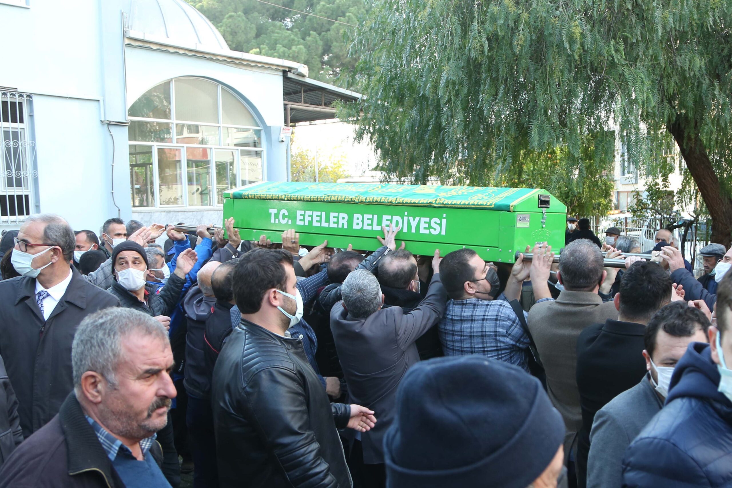 YAZI İŞLERİ MÜDÜRÜ ALİ KARAKOÇ VEFAT ETTİ; EFELER PERSONELİ MESAİ