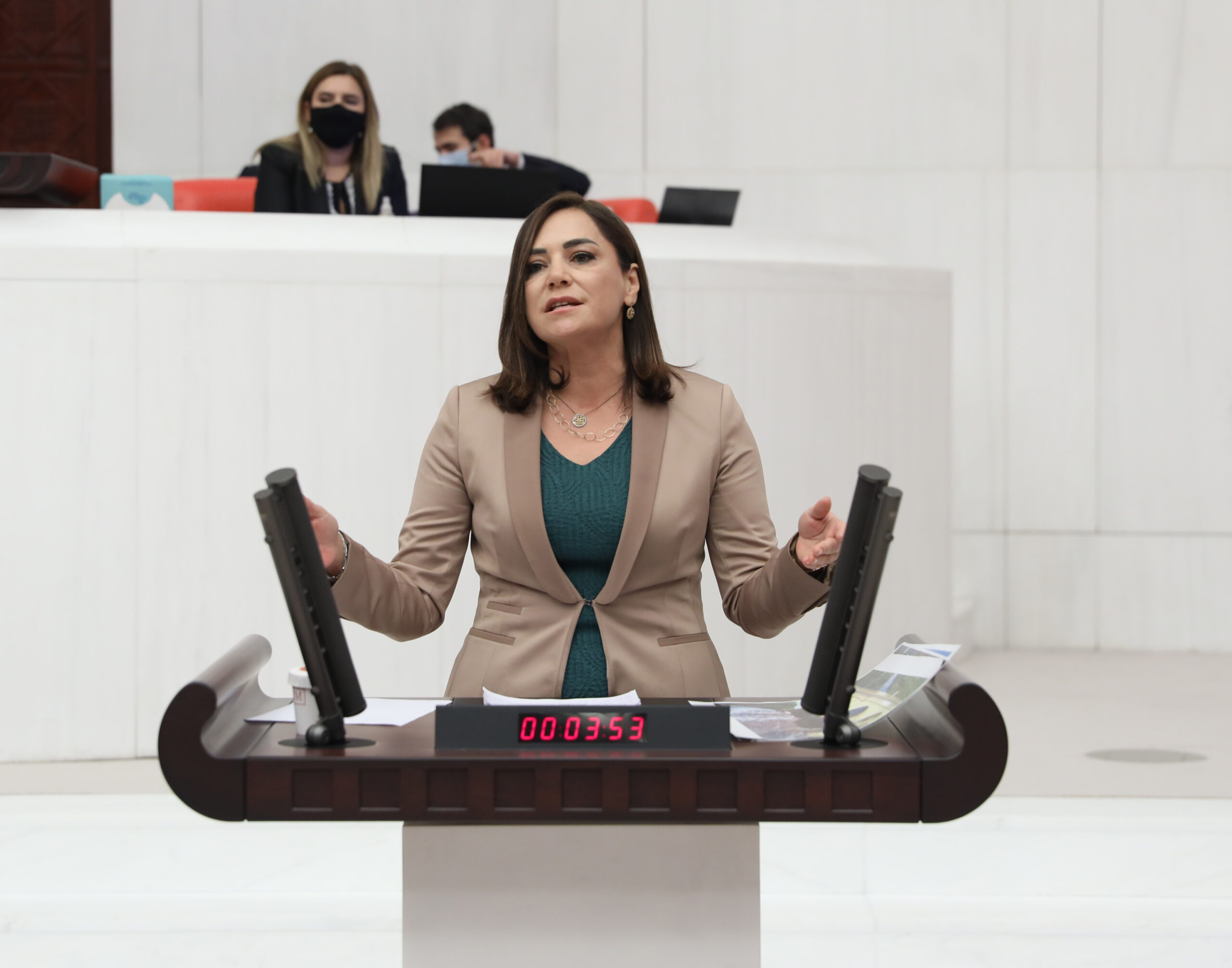 CHP’Lİ DR. YÜCEER: “SEKTÖRE OLAN BORÇ NE ZAMAN KAPATILACAK” CHP