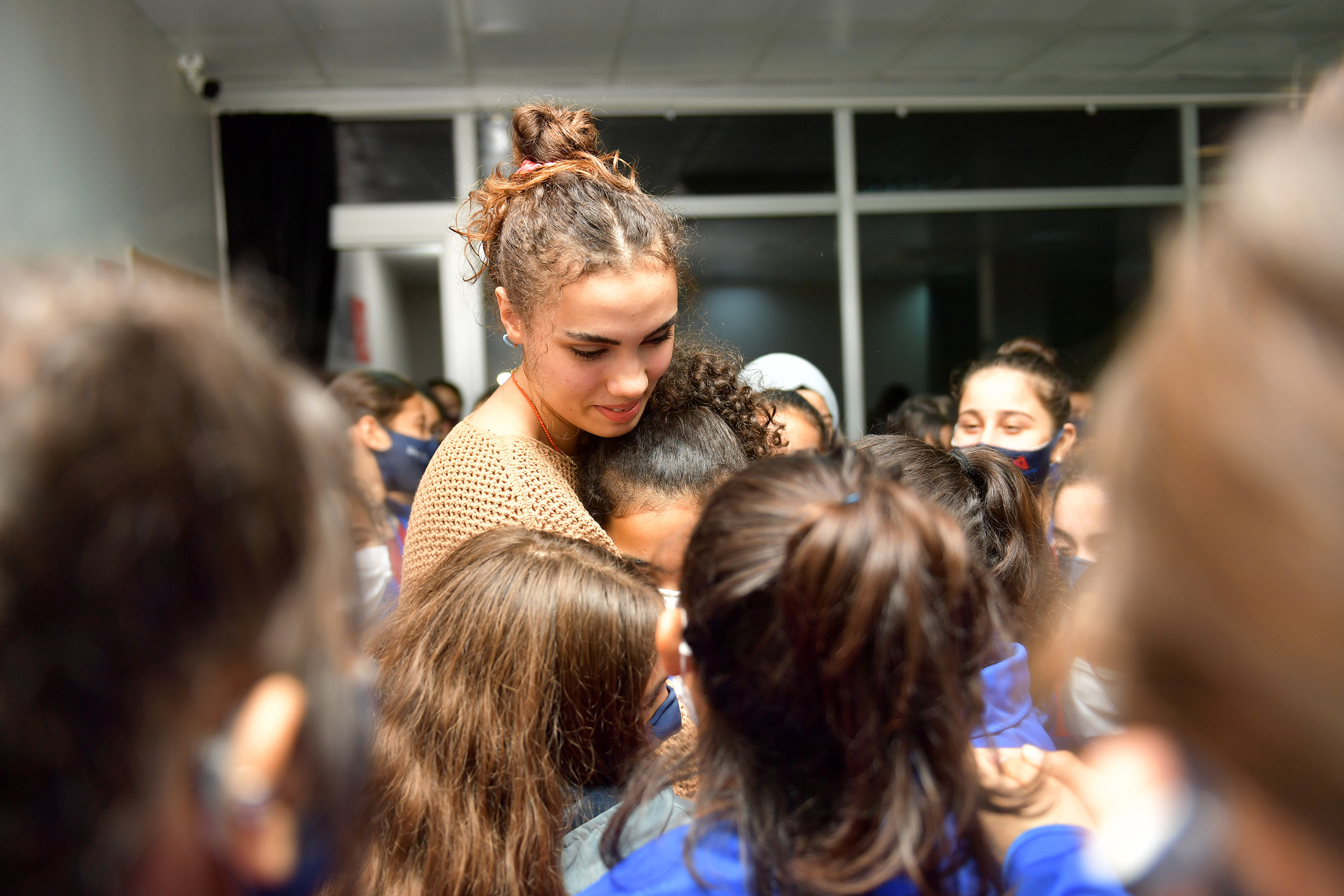 BALKAN ŞAMPİYONU YEŞİLIRMAK, ‘KIR ÇİÇEKLERİ’ İLE BULUŞTU MİLLİ VOLEYBOLCU ‘KIR
