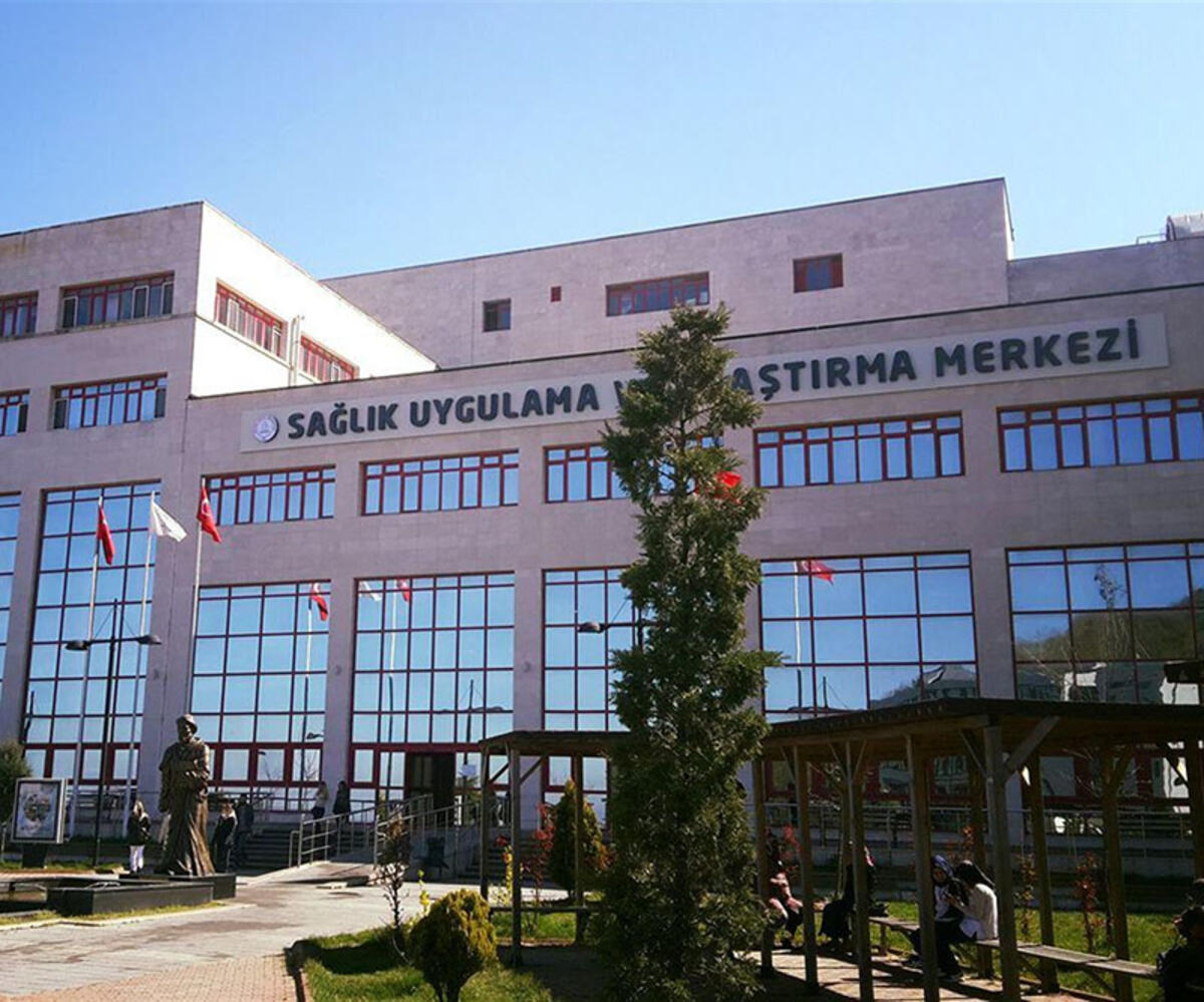 Zonguldak Bülent Ecevit Üniversitesi Uygulama ve Araştırma Merkezi Acil Servisi’nde