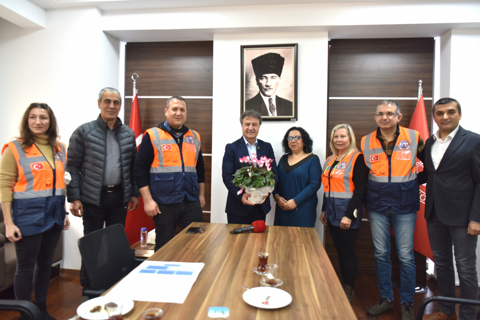 Öğrencilere yönelik “Afet Bilinci Eğitimi” Bornovalı öğrenciler Bornova Belediyesi ve