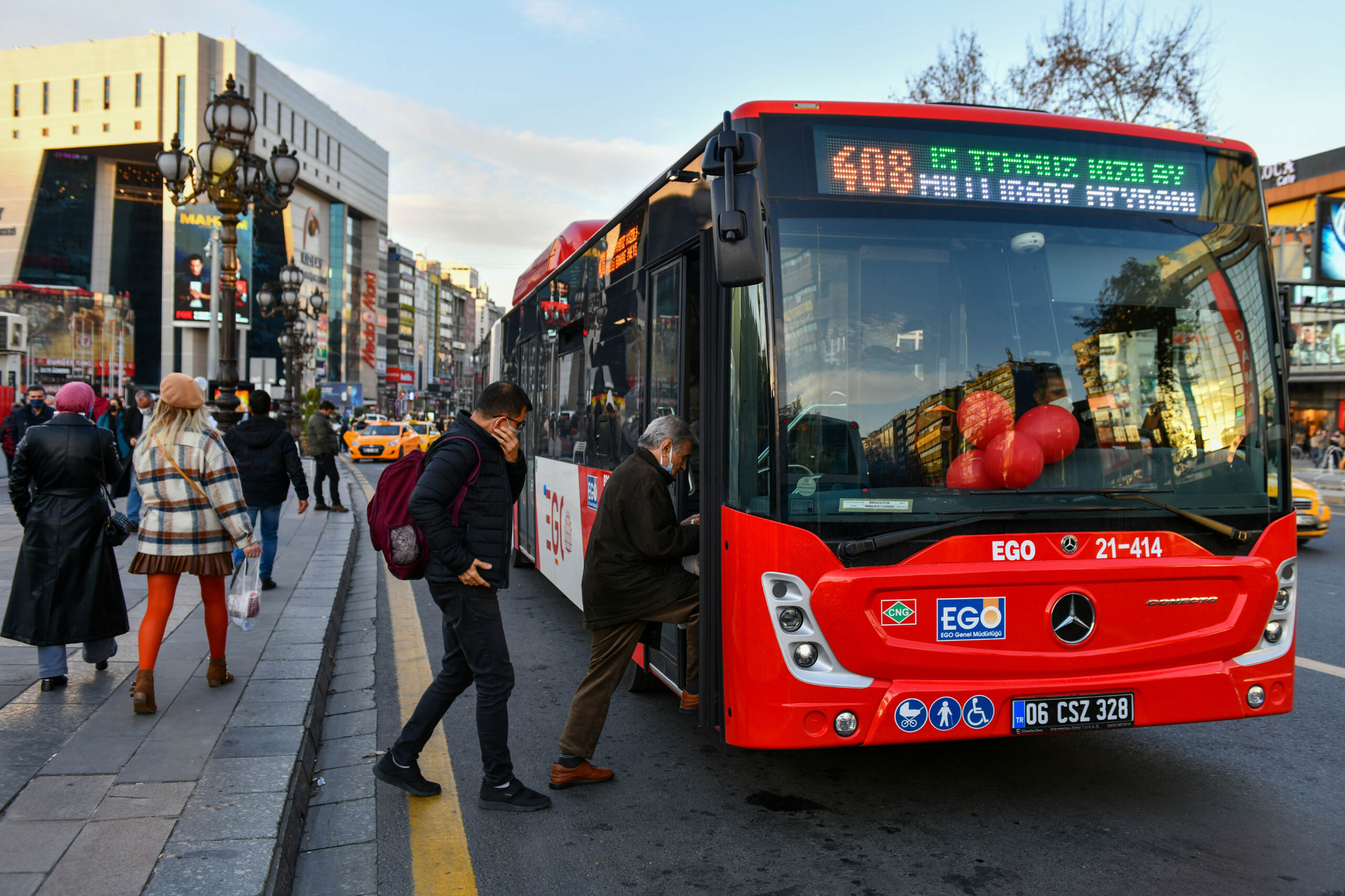  Ulaşımda konforu ve güvenliği sağlamayı amaçlayan Ankara Büyükşehir Belediyesi tarafından