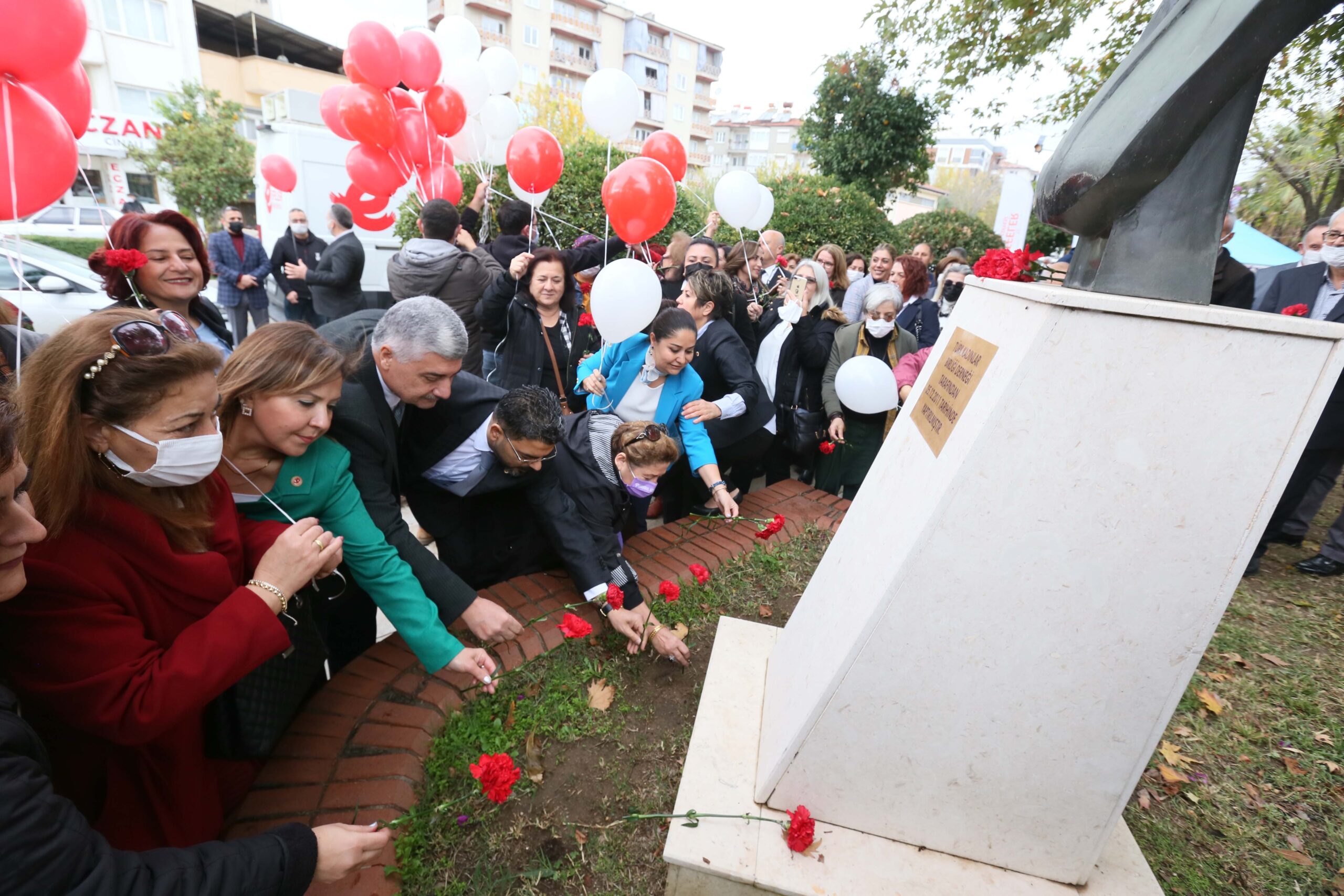 Efeler Belediyesi ve Türkiye Muhtarlar Konfederasyonu iş birliğinde, 5 Aralık