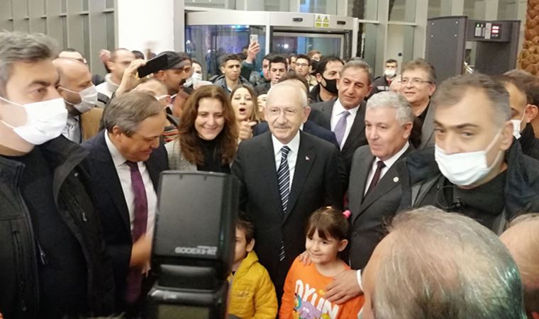 CHP Genel Başkanı Kemal Kılıçdaroğlu’na, Kayseri’de partililer tarafından doğum günü