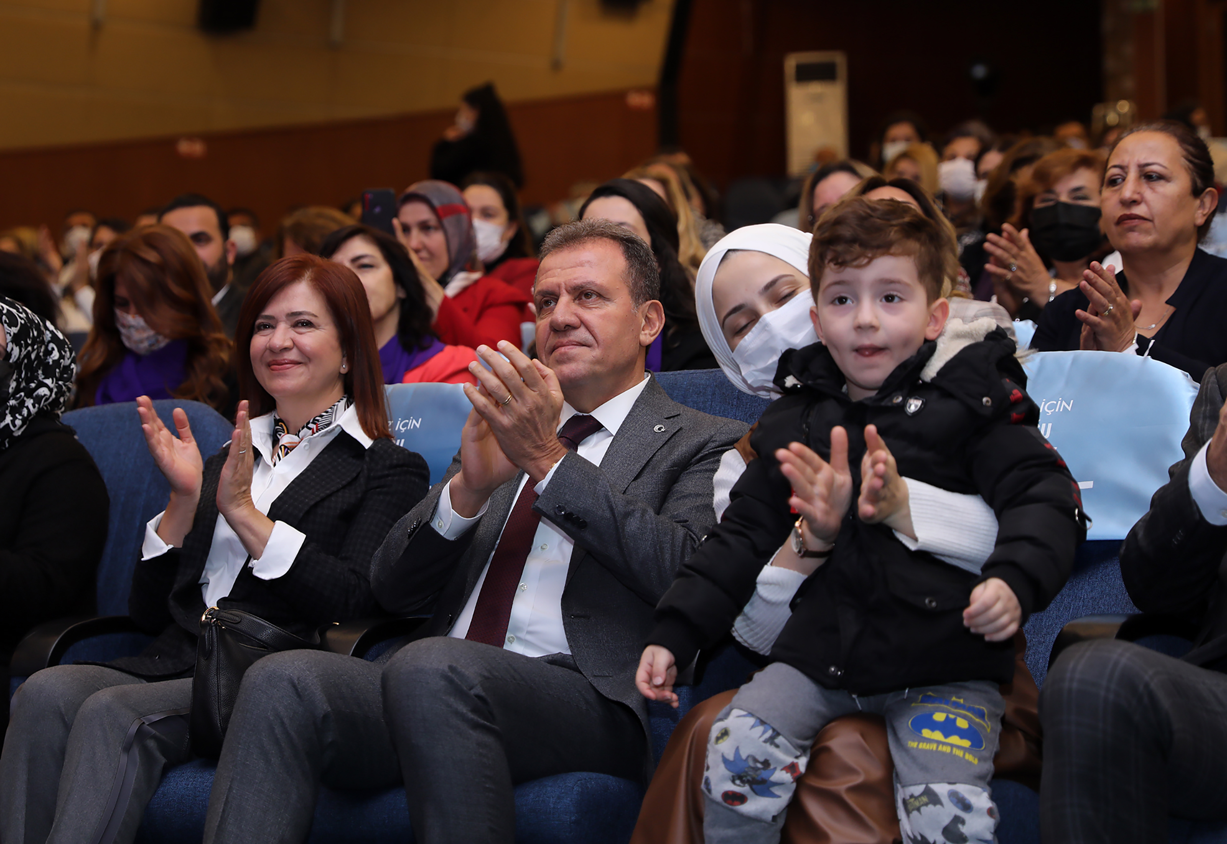 Mersin Büyükşehir Belediyesi, 10 Aralık Dünya İnsan Hakları Günü’nde ‘Eşitlikte