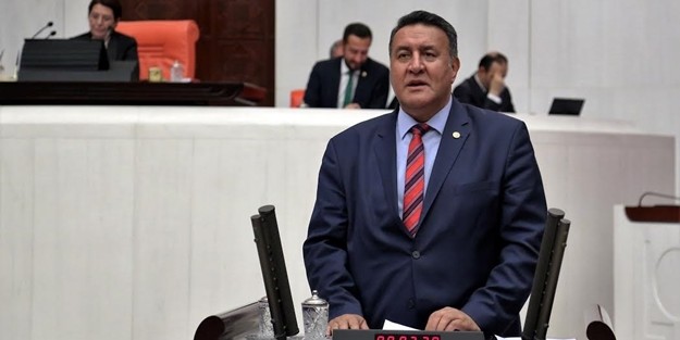 Gürer: “Gübre, fiyat artışında altın ve dövizi solladı” Gürer. “Gübrede
