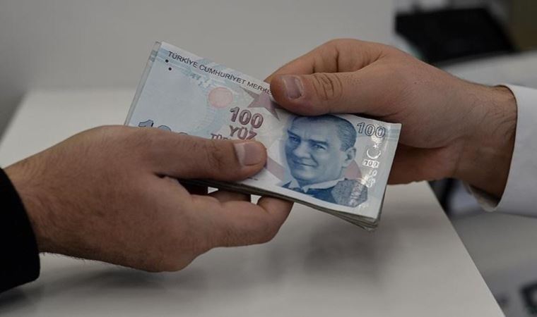 AKP’li Cumhurbaşkanı Recep Tayyip Erdoğan’ın 2022 için uygulanacak asgari ücreti