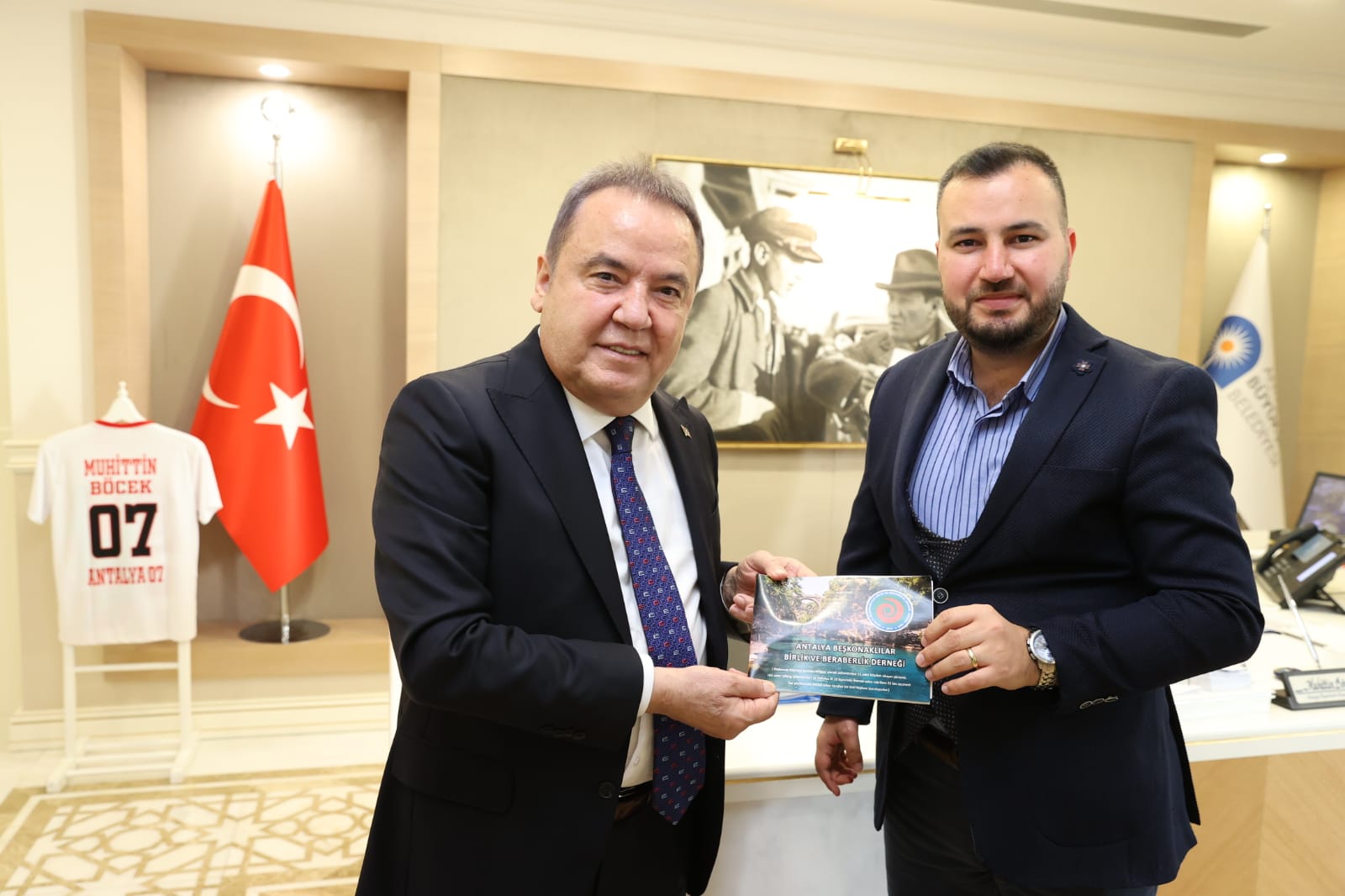 Antalya Büyükşehir Belediye Başkanı Muhittin Böcek, geçtiğimiz Haziran ayında kendisini