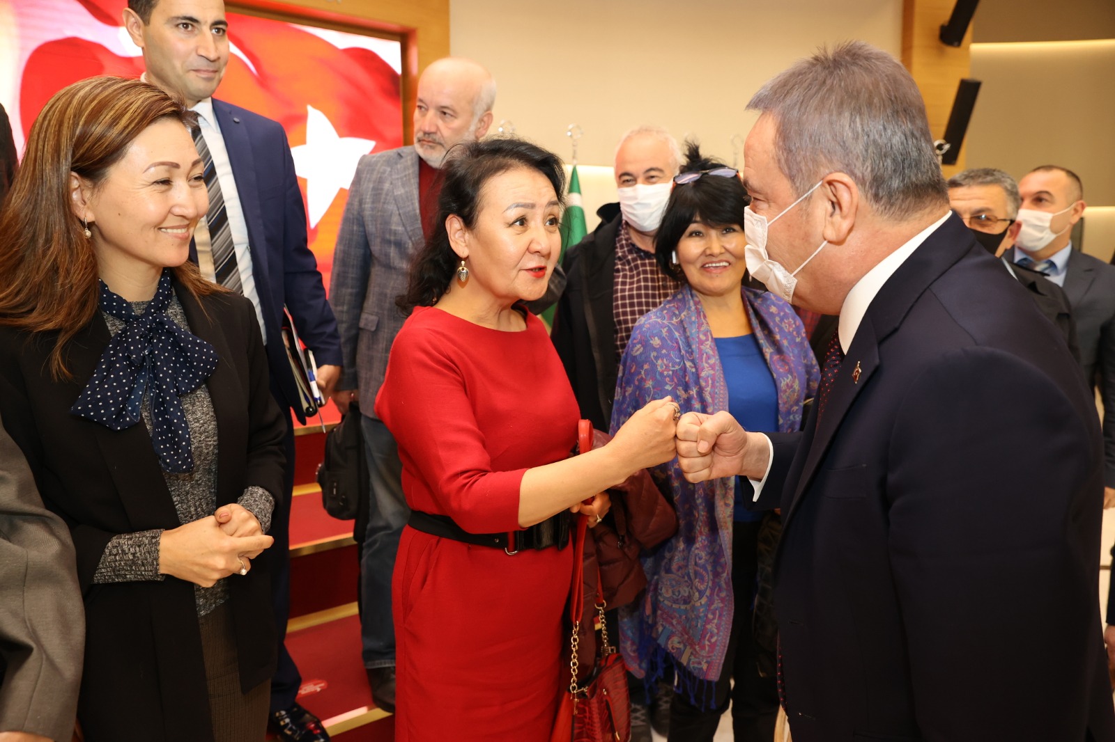 Antalya Büyükşehir Belediyesi, 24-31 Aralık 2021 tarihleri arasında Cam Piramit