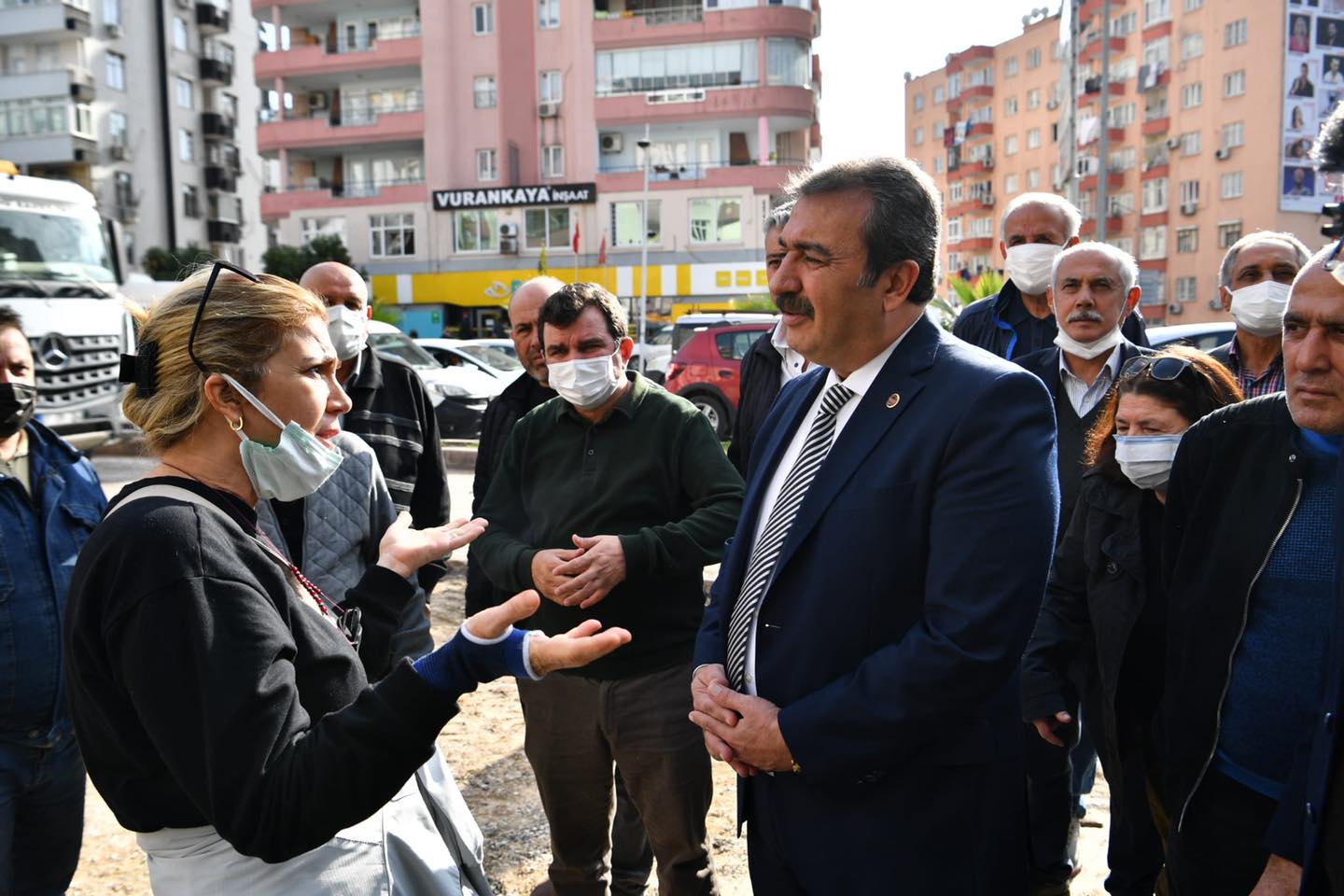 Belediyesi Fen İşleri Müdürlüğünce başlatılan çalışmalar Başkan Soner Çetin tarafından