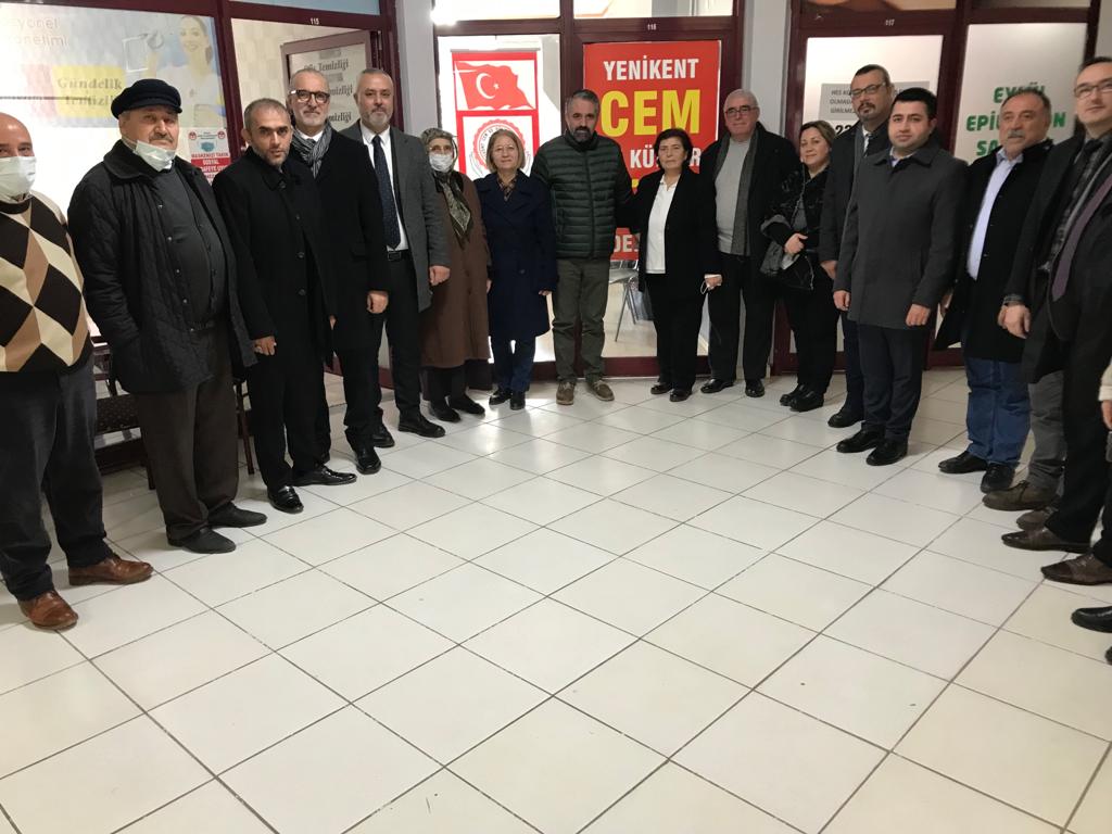 İzmit Belediyesi üst yönetiminden Yenikent Cemevi’ne ziyaret İzmit Belediyesi üst yönetimi Derince Yenikent Cem ve Kültür Evi