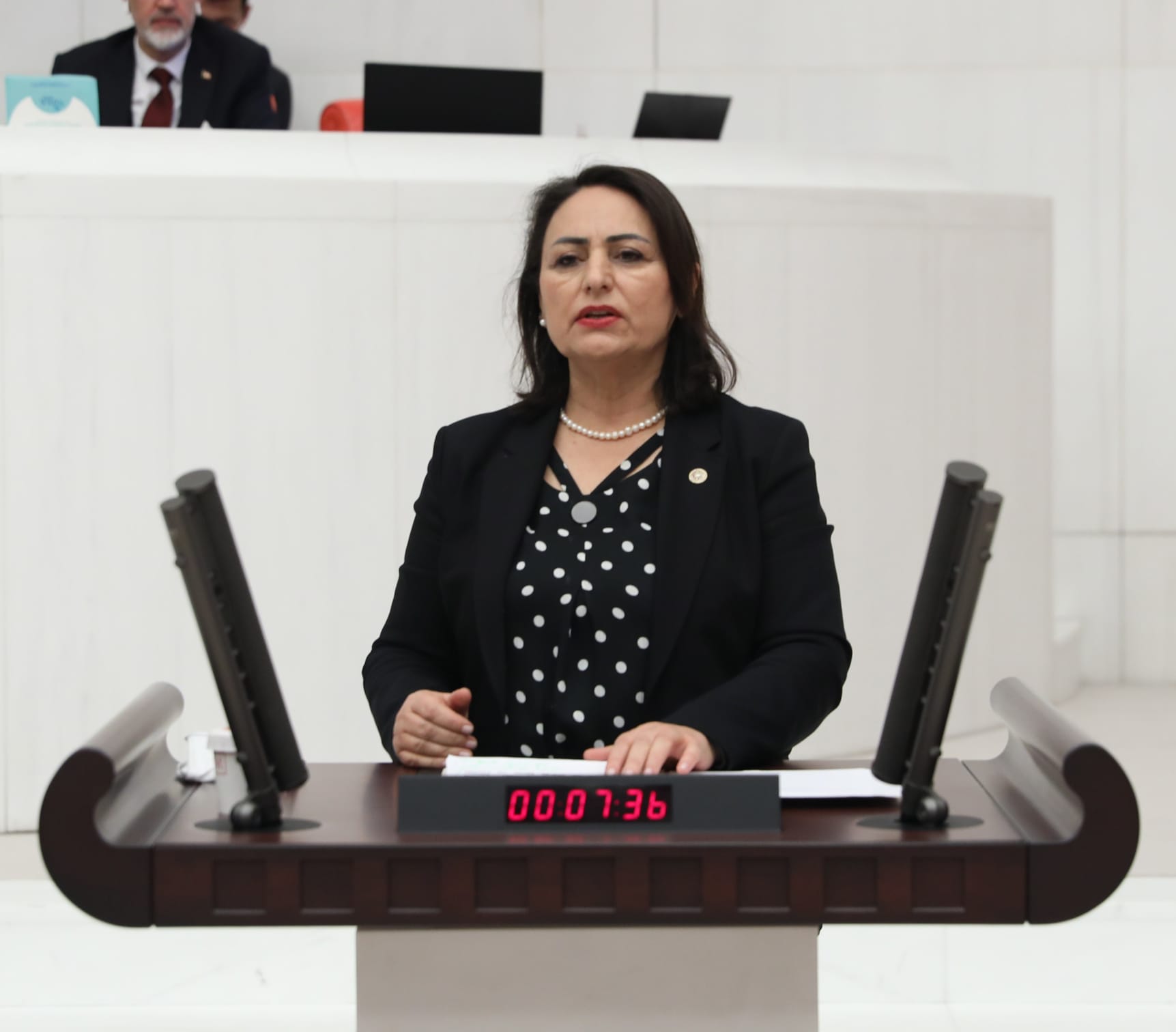 Emekli binbaşı ve astsubayların sorunu mecliste “Maaşları iyileştirilmeli, makam tazminatı