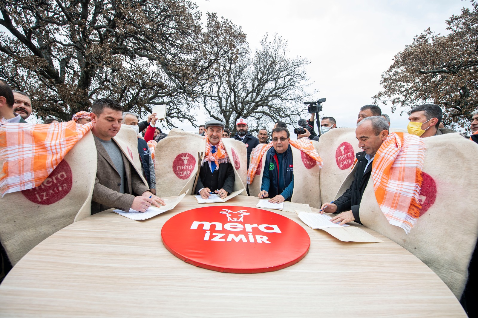 İzmir Büyükşehir Belediye Başkanı Tunç Soyer’in “Başka Bir Tarım Mümkün”