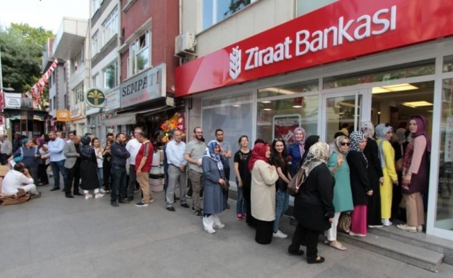 Memur ve memur emeklilerinin açıklanan enflasyon farkıyla birlikte alacakları zam
