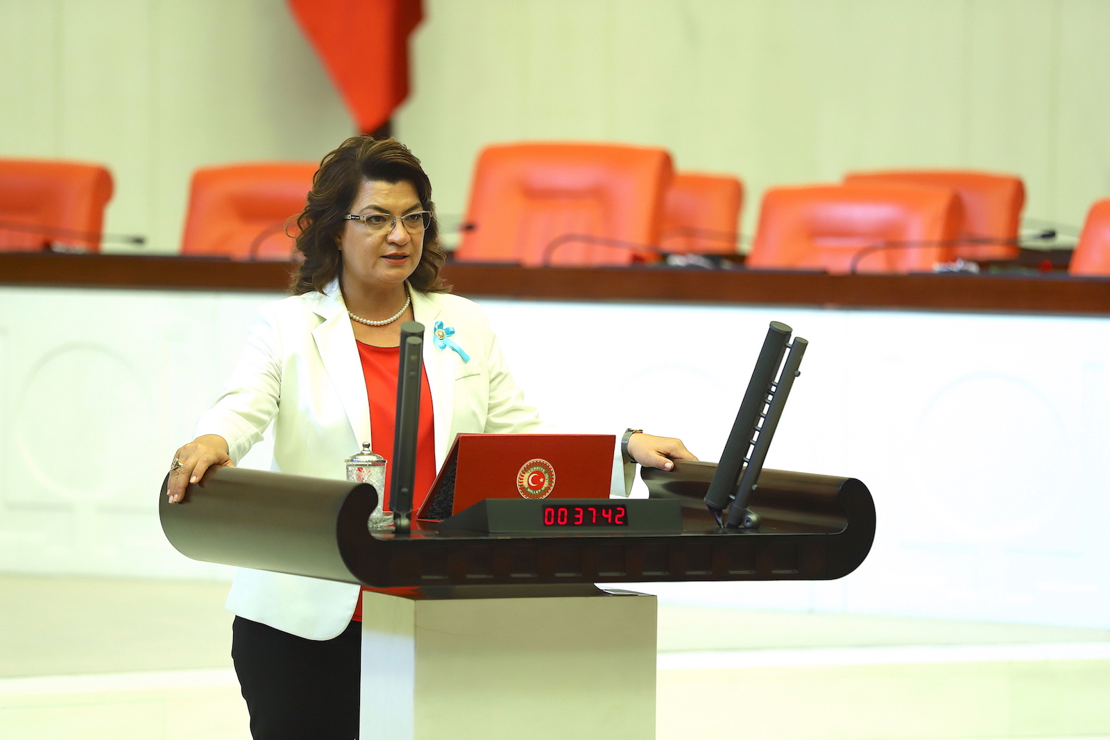 Meclise getirilerek yasalaşan torba yasada yer alan liman işletme sürelerini