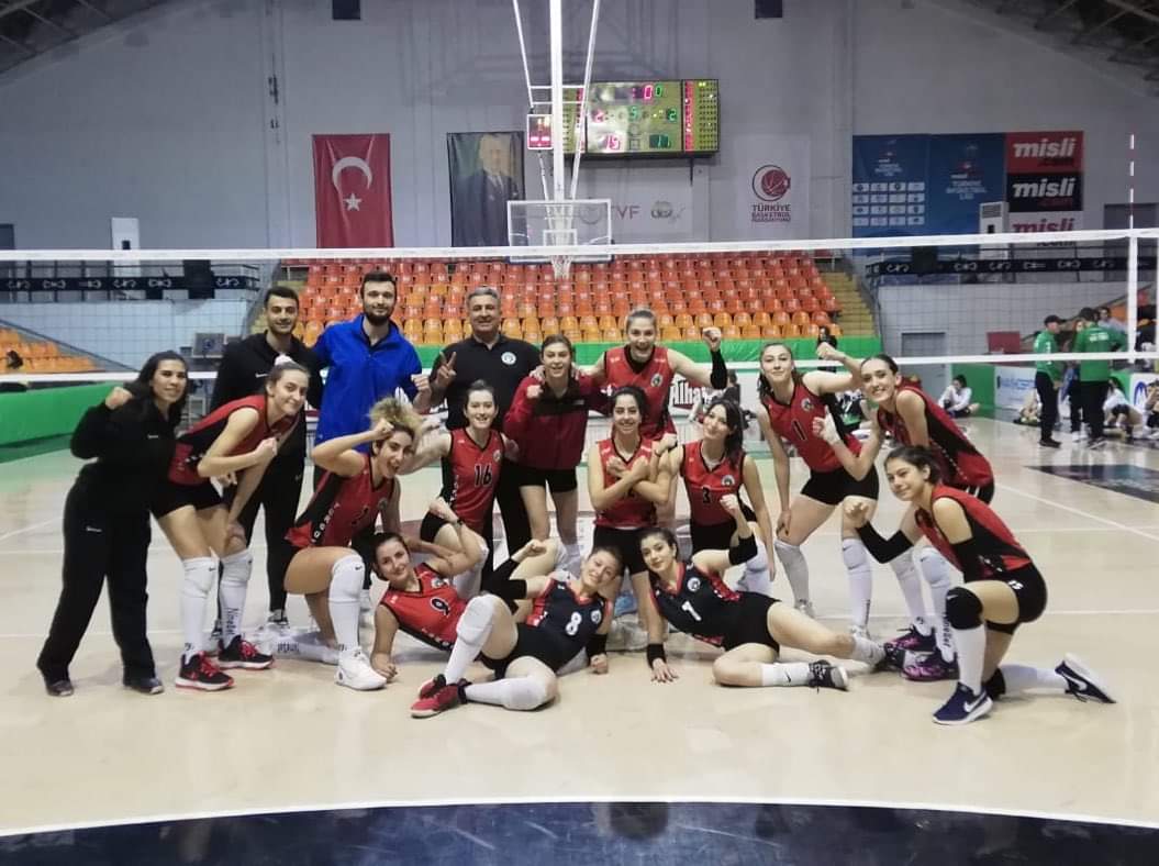 Turgutlu Belediyespor Kadın Voleybol Takımı, rakibi Akhisar Belediyesi Sportif Faaliyetler