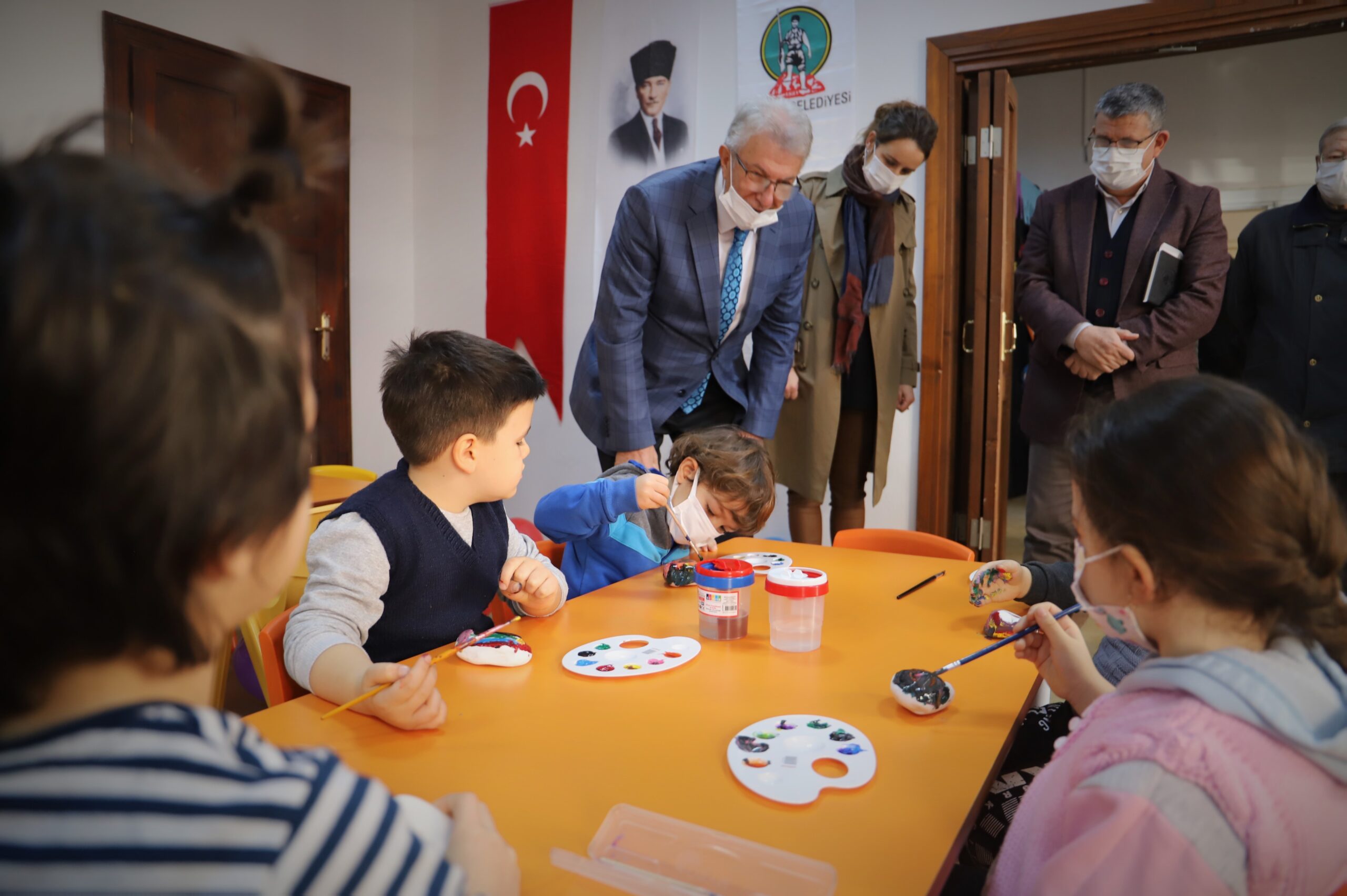 Ödemiş Belediyesi’nin Sanat ve Kişisel Gelişim Atölyelerinden olan Yaratıcı Minikler