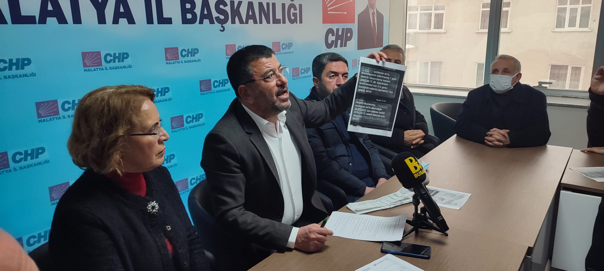 SAVAŞA GEREK YOK, GAZI KESSİNLER ÜÇ GÜNDE TESLİM OLURUZ BU