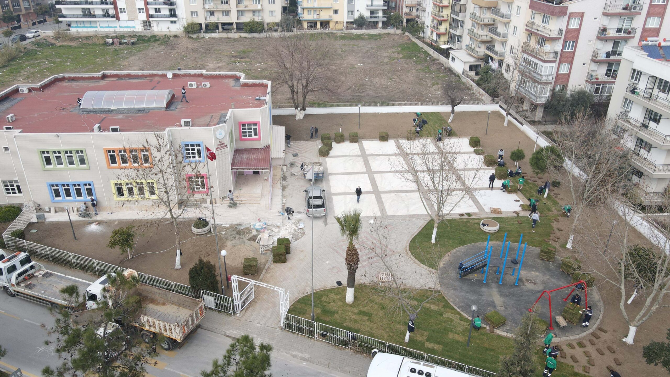 Efeler Belediyesi’nin 3’üncüsünü Adnan Menderes Mahallesi’nde hizmete sunacağı gündüz bakımevi