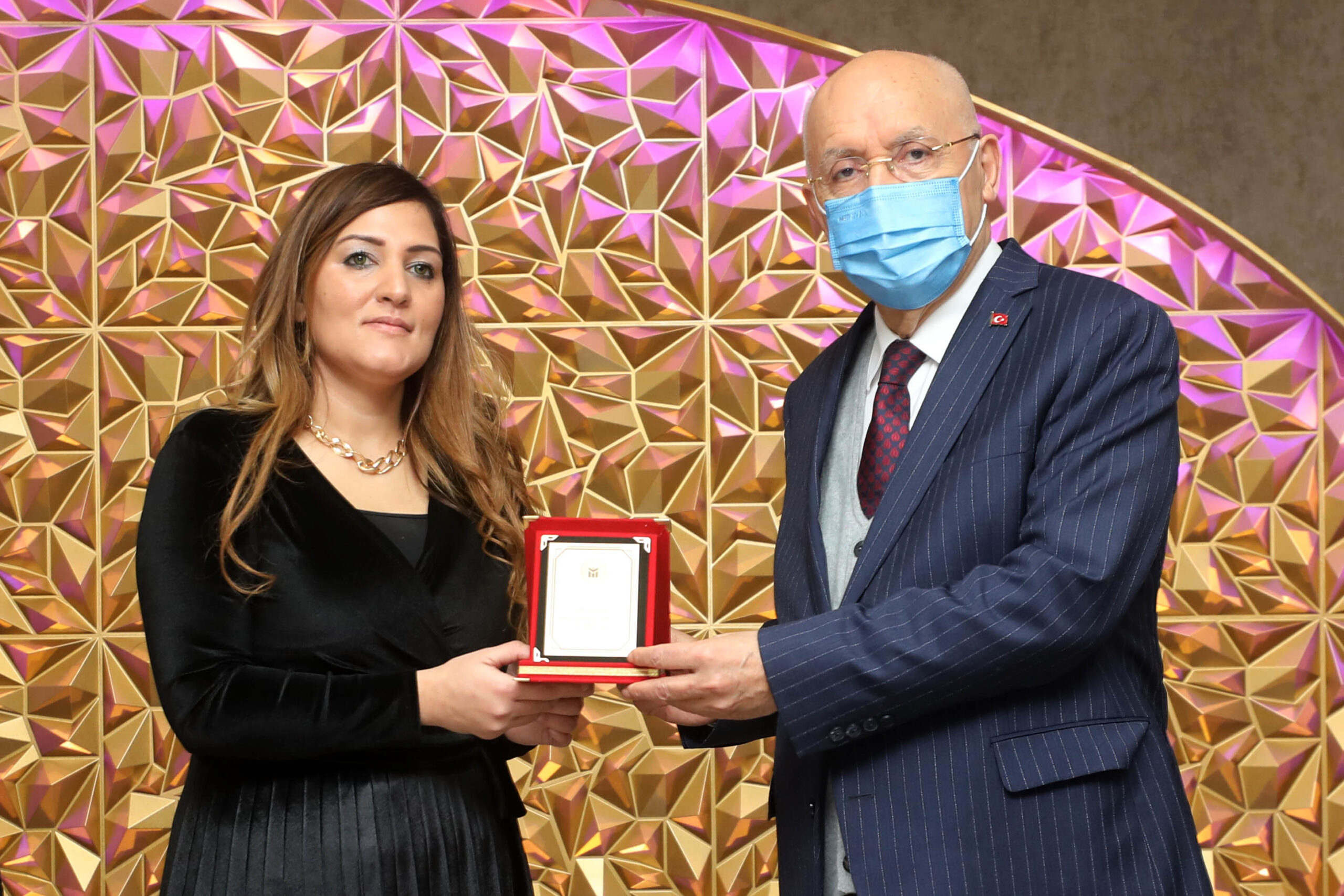 Yenimahalle Belediyesi ve Umudum Umut Olsun Yardımlaşma Platformu’nun ortaklaşa düzenlemiş