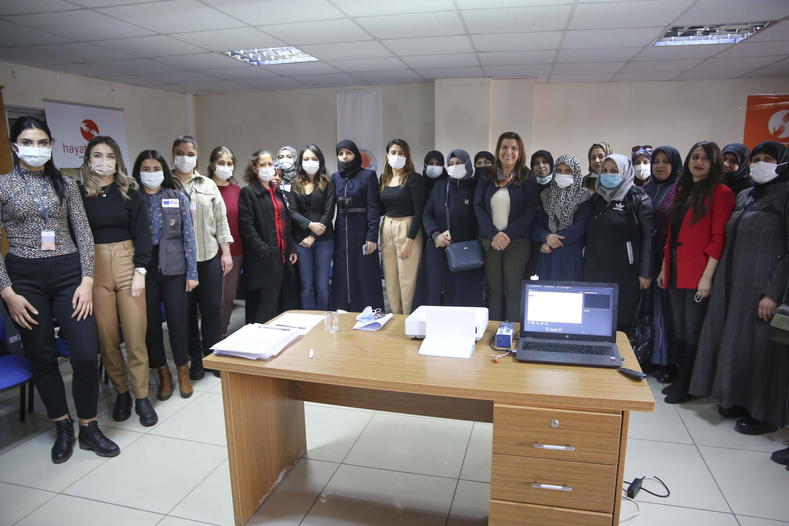 Kentsel Hizmetlere Erişim ve Toplumsal Cinsiyet Eşitliği Atölyesi Haklarını ve