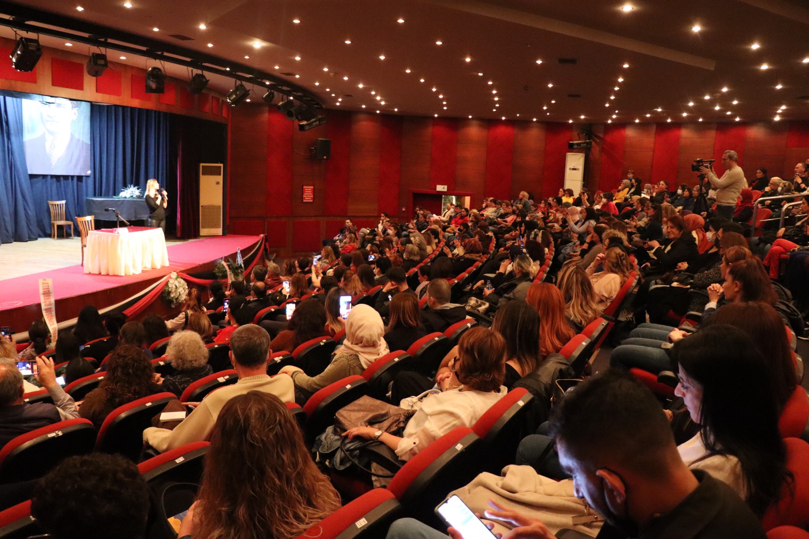 Nazilli Belediyesi 12. Kültür, Sanat ve Edebiyat Festivali’nin 8’inci gününde