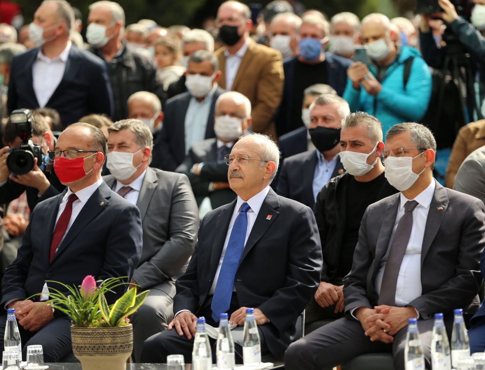 Turgutlu’da Taziye Evi ve Çocuk Kültür Sanat Merkezinin Temeli Atılıyor Turgutlu Belediyesi tarafından Mustafa Kemal Mahallesine kazandırılacak olan Taziye Evi