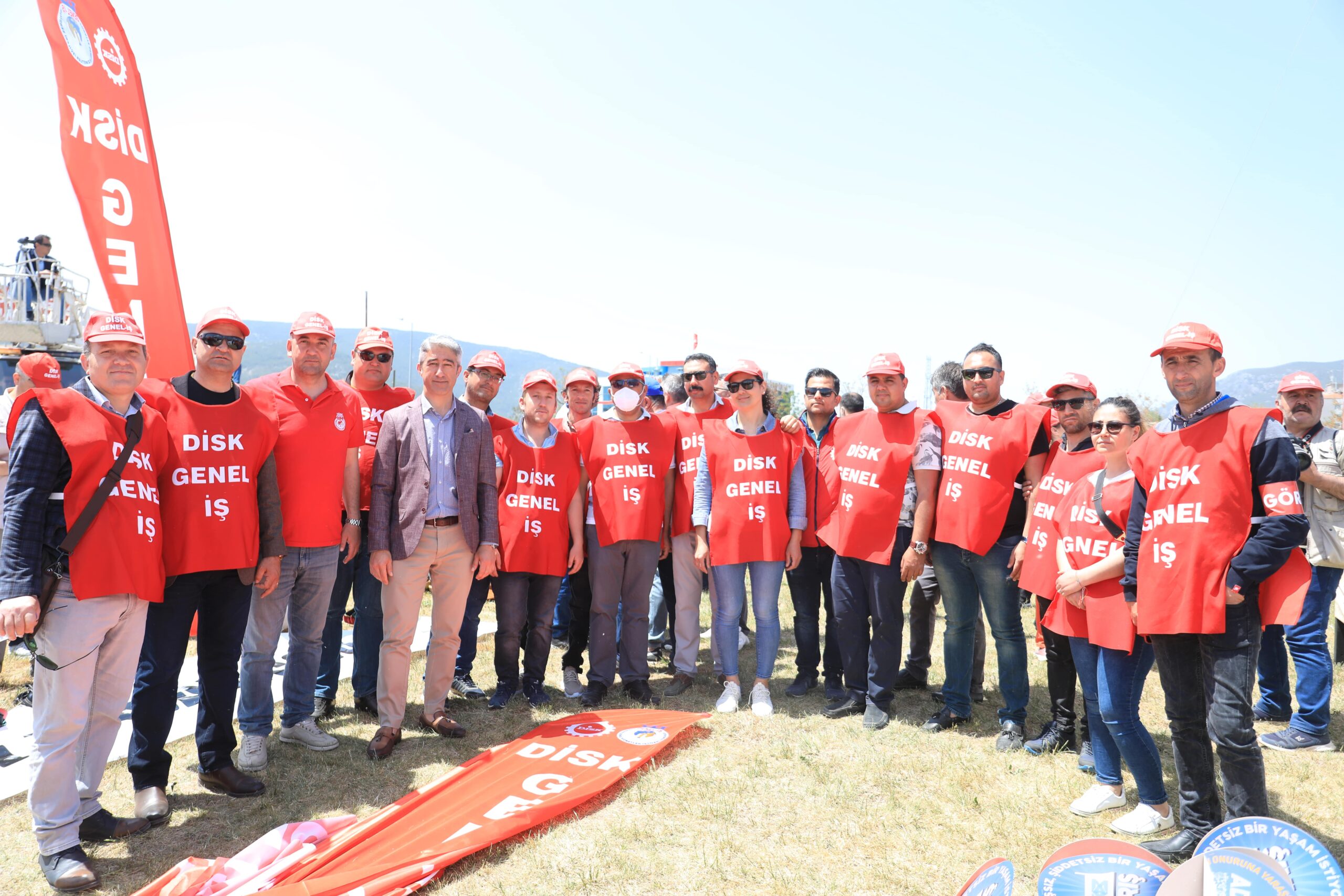 Marmaris Belediye Başkanı Mehmet Oktay, 1 Mayıs Emek ve Dayanışma