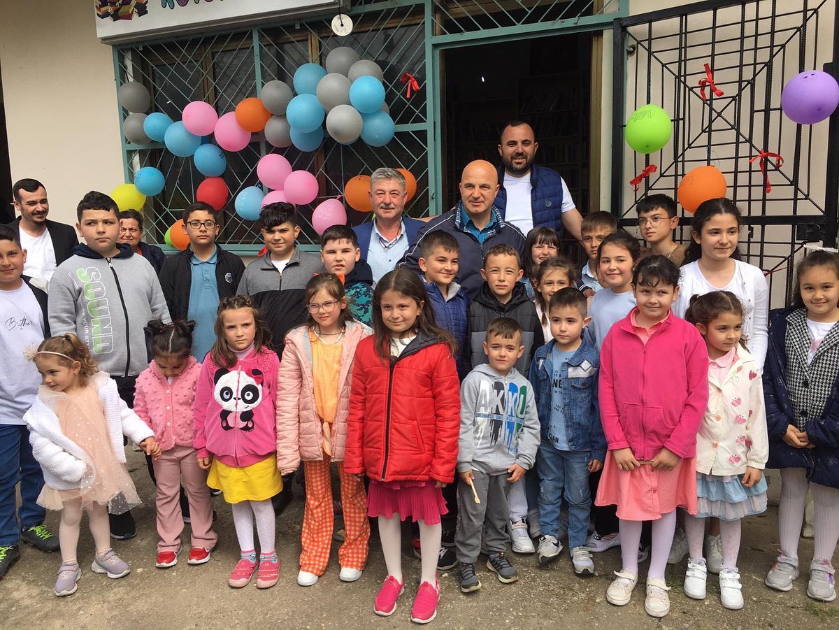 Kadıköylüler’den örnek proje: Sevgi KütüphanesiKadıköylüler örnek projelerine bir yenisini ekledi.