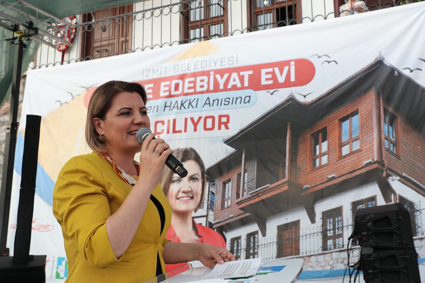 İzmit’te; Şiir ve Edebiyat Evi, kapılarını tüm sanatseverlere açtı İzmit Belediyesi ve Aydili Sanat Derneği işbirliğiyle şair ve yazar