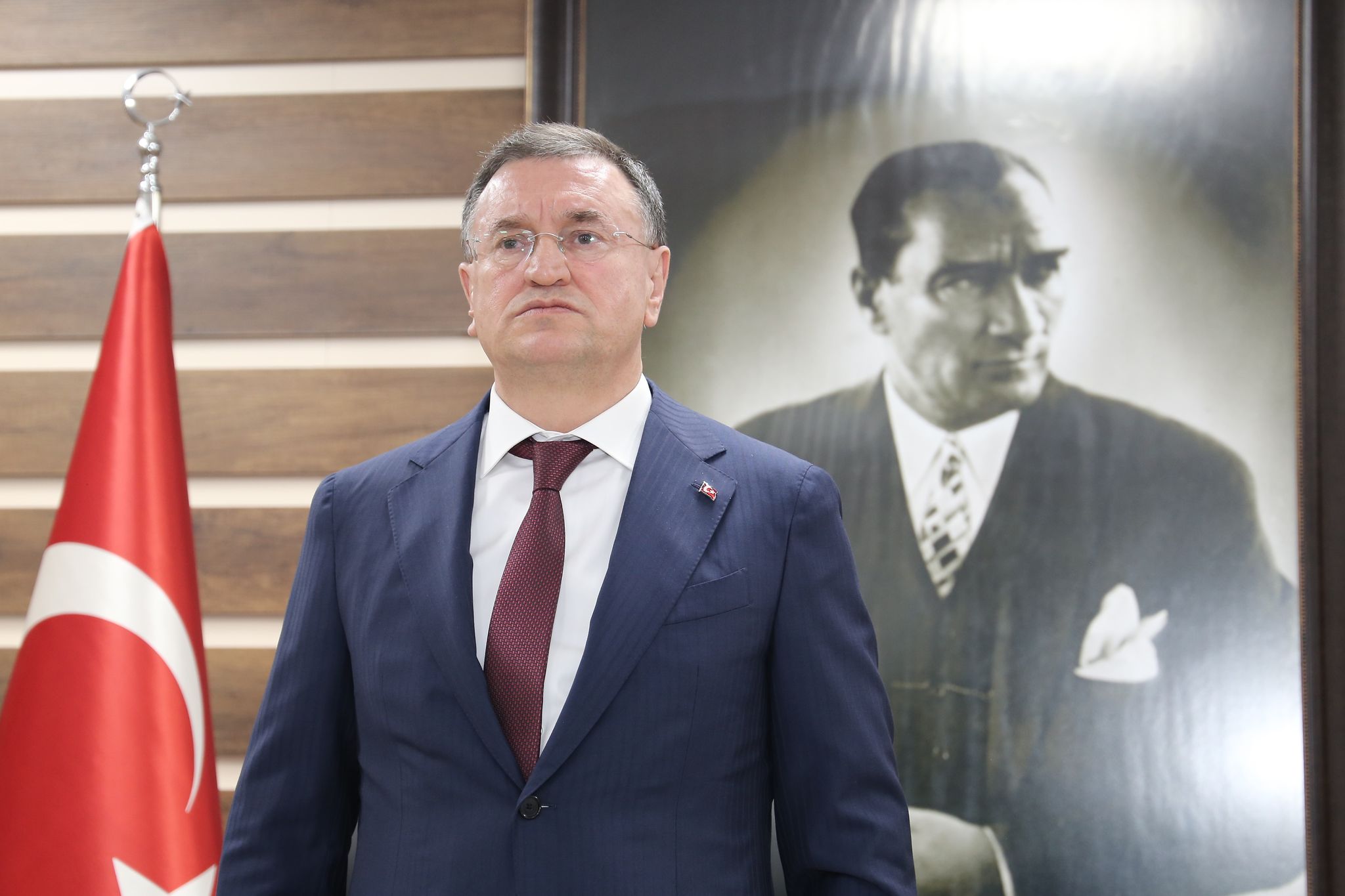 LÜTFÜ SAVAŞ: SÖYLEDİKLERİMDEN KİMSE SİYASET DEVŞİRMEYE KALKMASIN LÜTFÜ SAVAŞ: CUMHURBAŞKANIMIZI