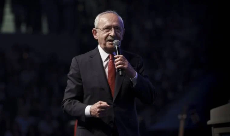 2023 seçimlerinde ilk kez oy kullanacak genç seçmene seslenen Kılıçdaroğlu,