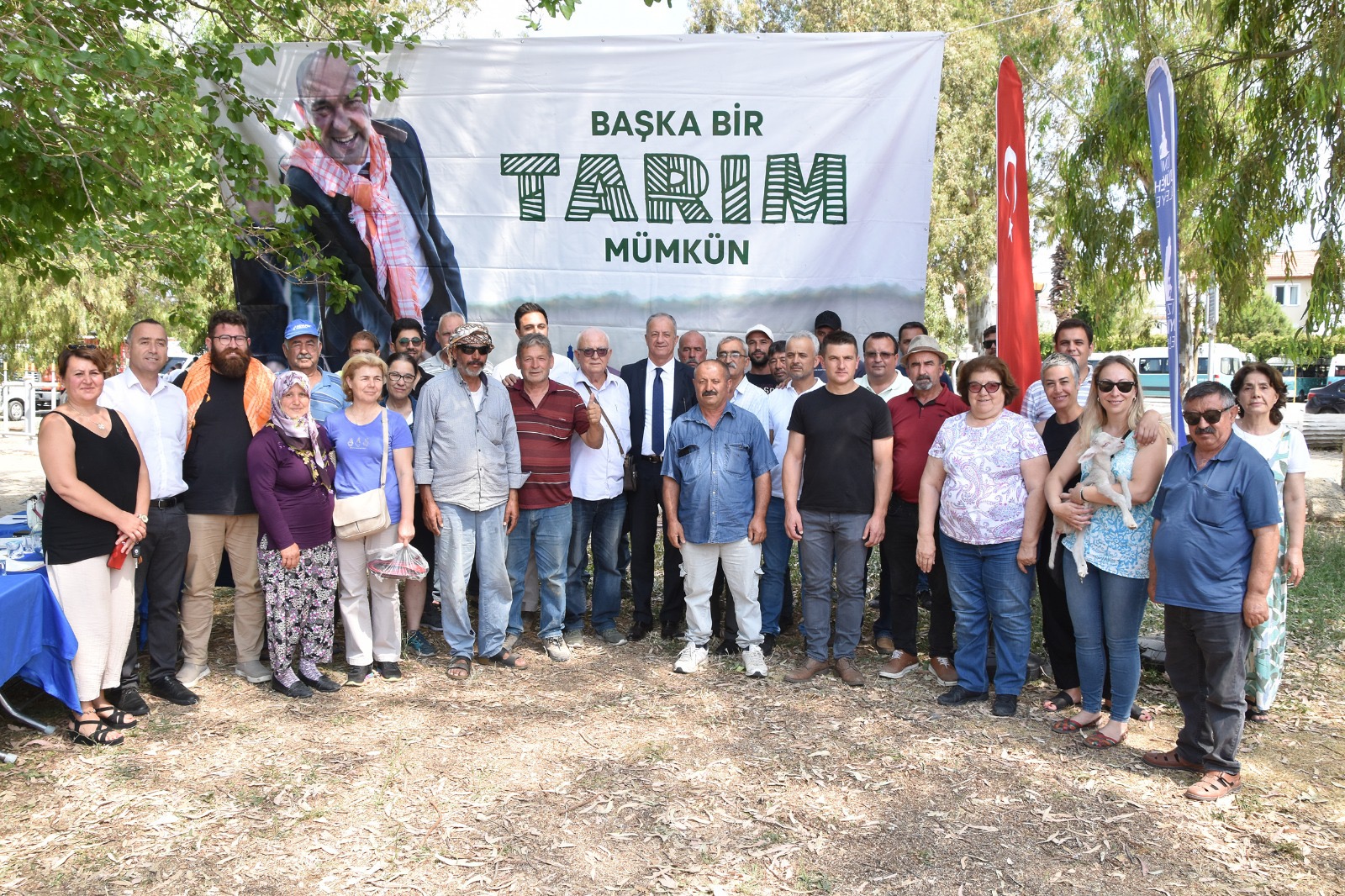 İzmir Büyükşehir Belediye Başkanı Tunç Soyer’in “Başka Bir Tarım Mümkün”