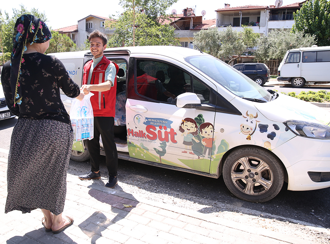 Merkezefendi Belediyesi tarafından başlatılan ‘Halk Süt’ projesi kapsamında 2 ile