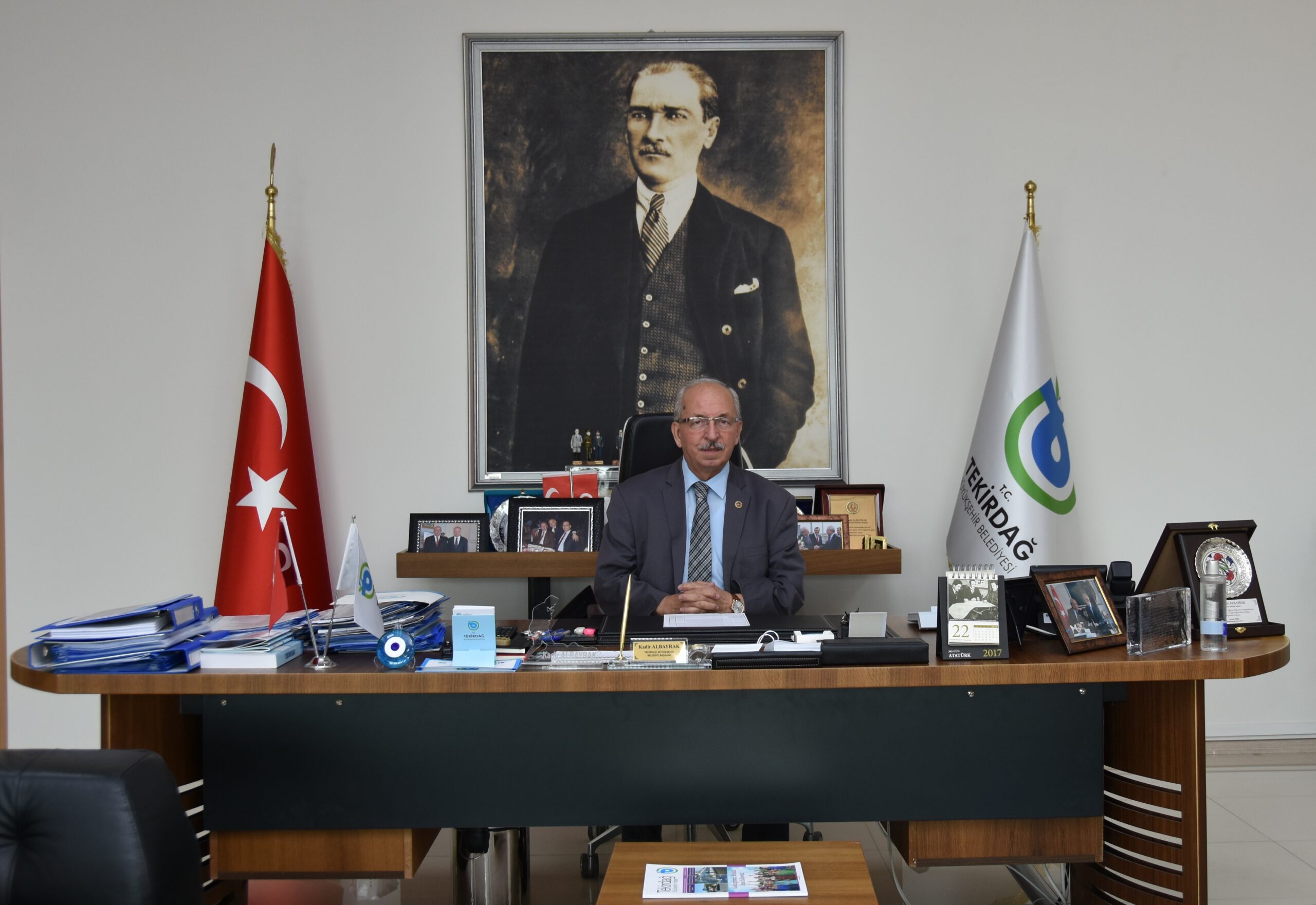 Tekirdağ Büyükşehir Belediye Başkanı Kadir Albayrak, Kurban Bayramı dolayısıyla bir