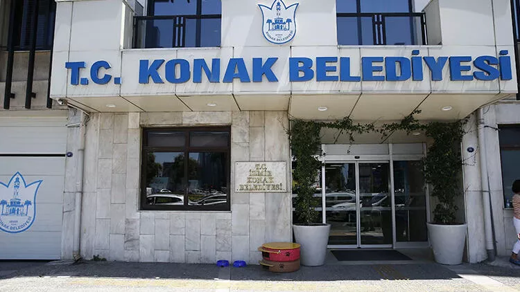 İzmirli isadamı Çetin Telek. bir süre önce devrettiği butik otel