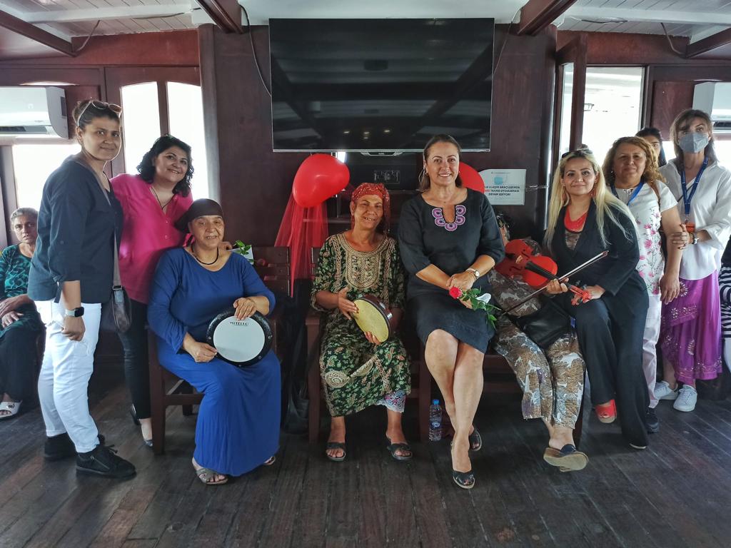 İzmir Büyükşehir Belediye Başkanı Tunç Soyer’in kadın odaklı kent vizyonu