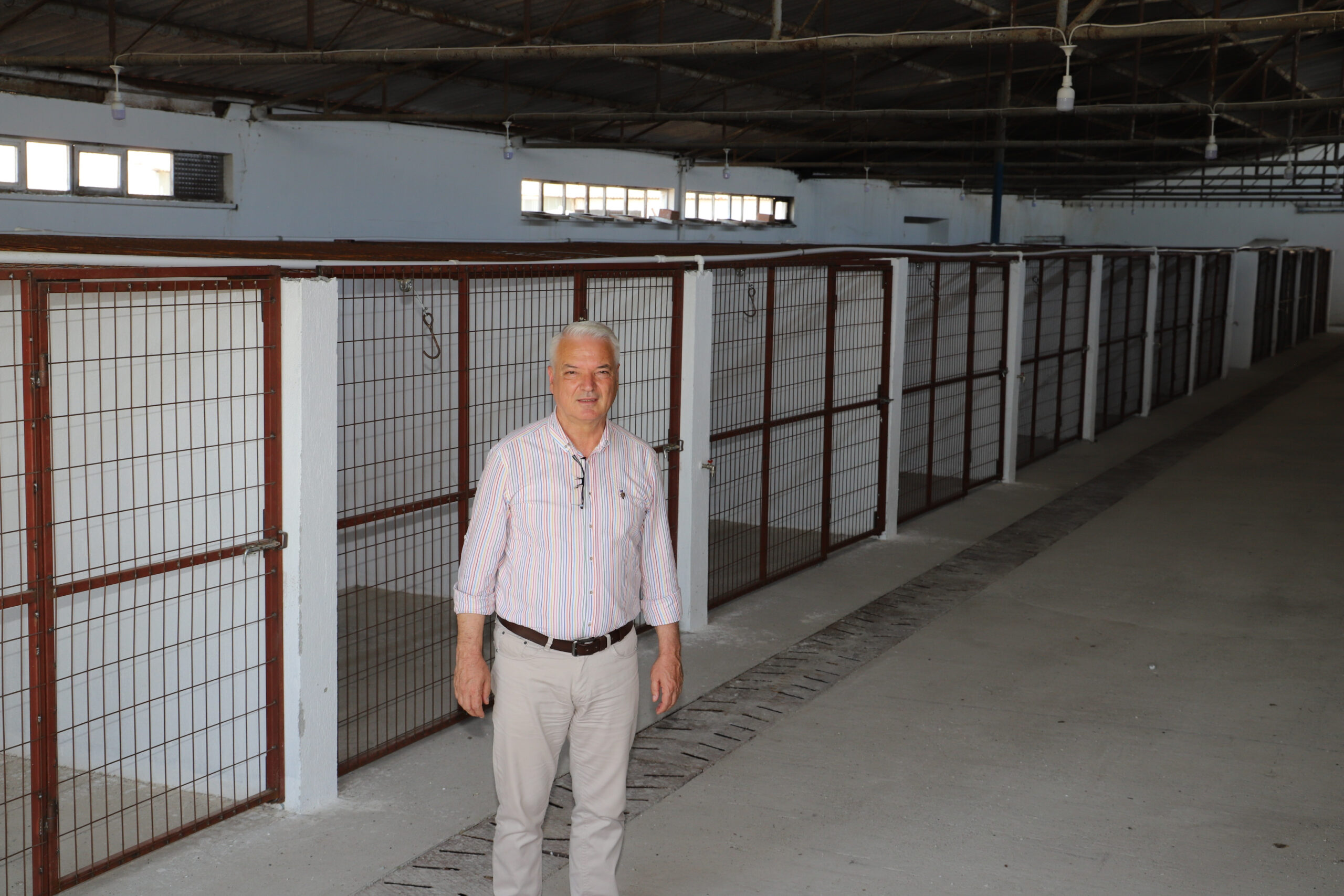 Saruhanlı Belediyesi, sokak hayvanları için ilçeye bin 200 metrekare alanda