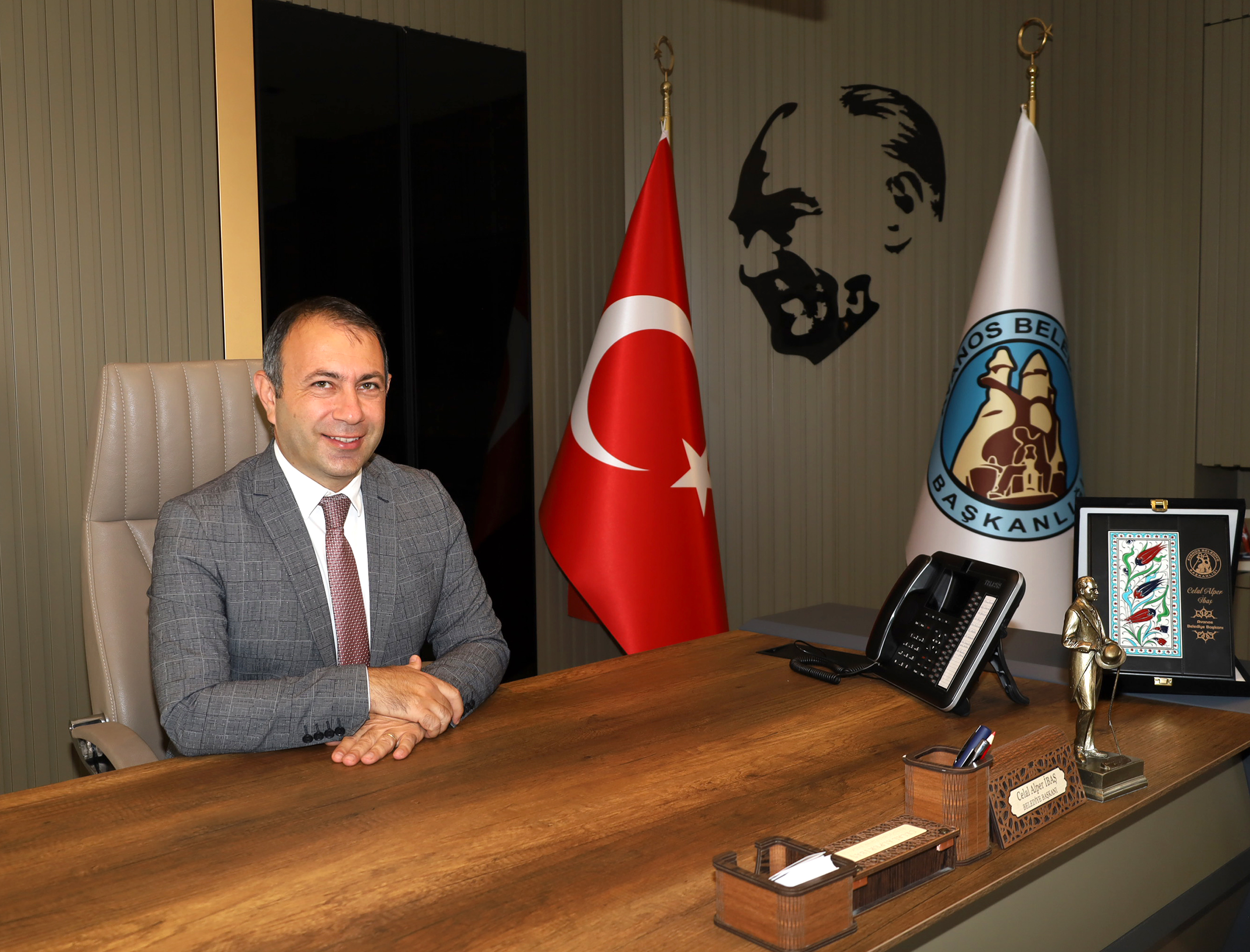 Avanos Belediye Başkanı Celal Alper İbaş, 30Ağustos Zafer Bayramı dolayısıyla