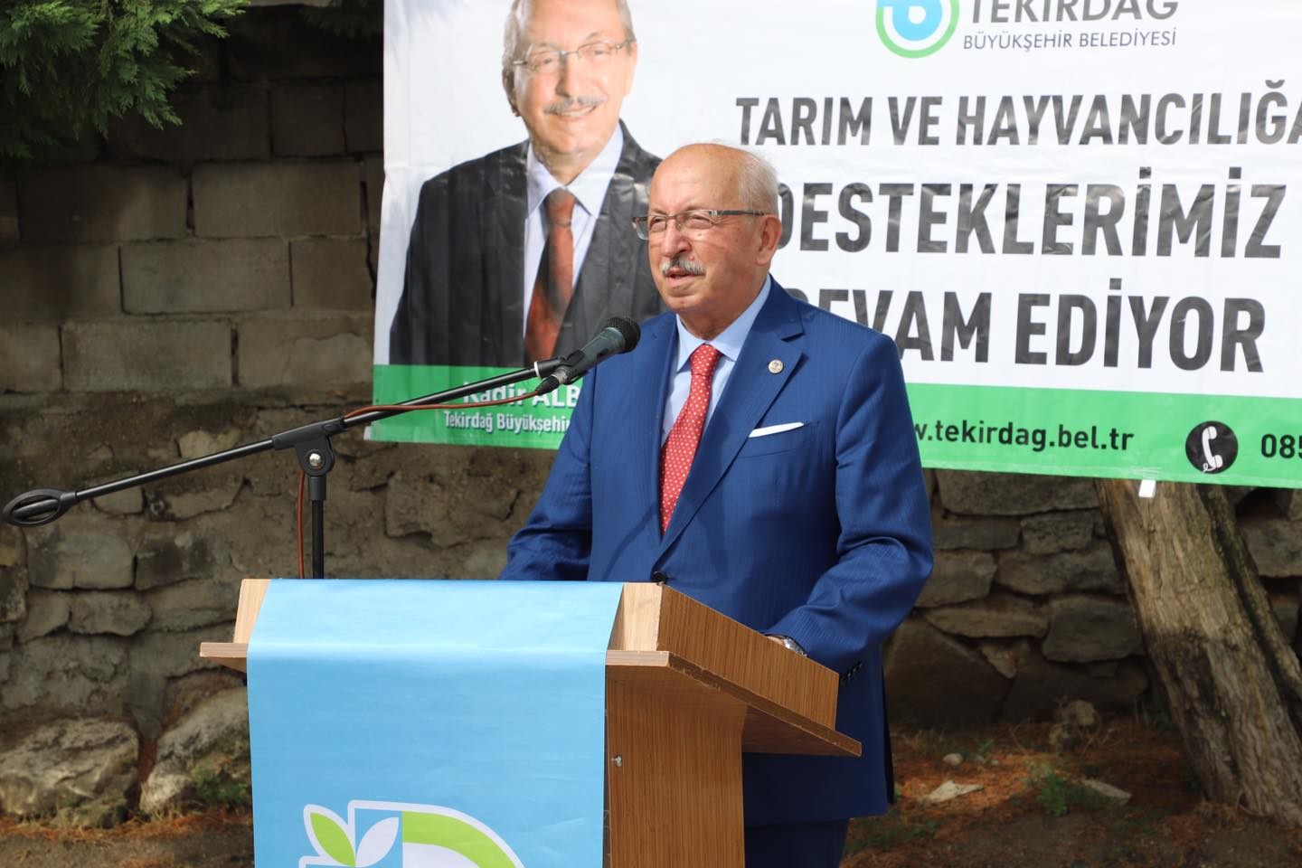 Tarım ve hayvancılık alanında örnek projelere imza atarak üreticilerin her