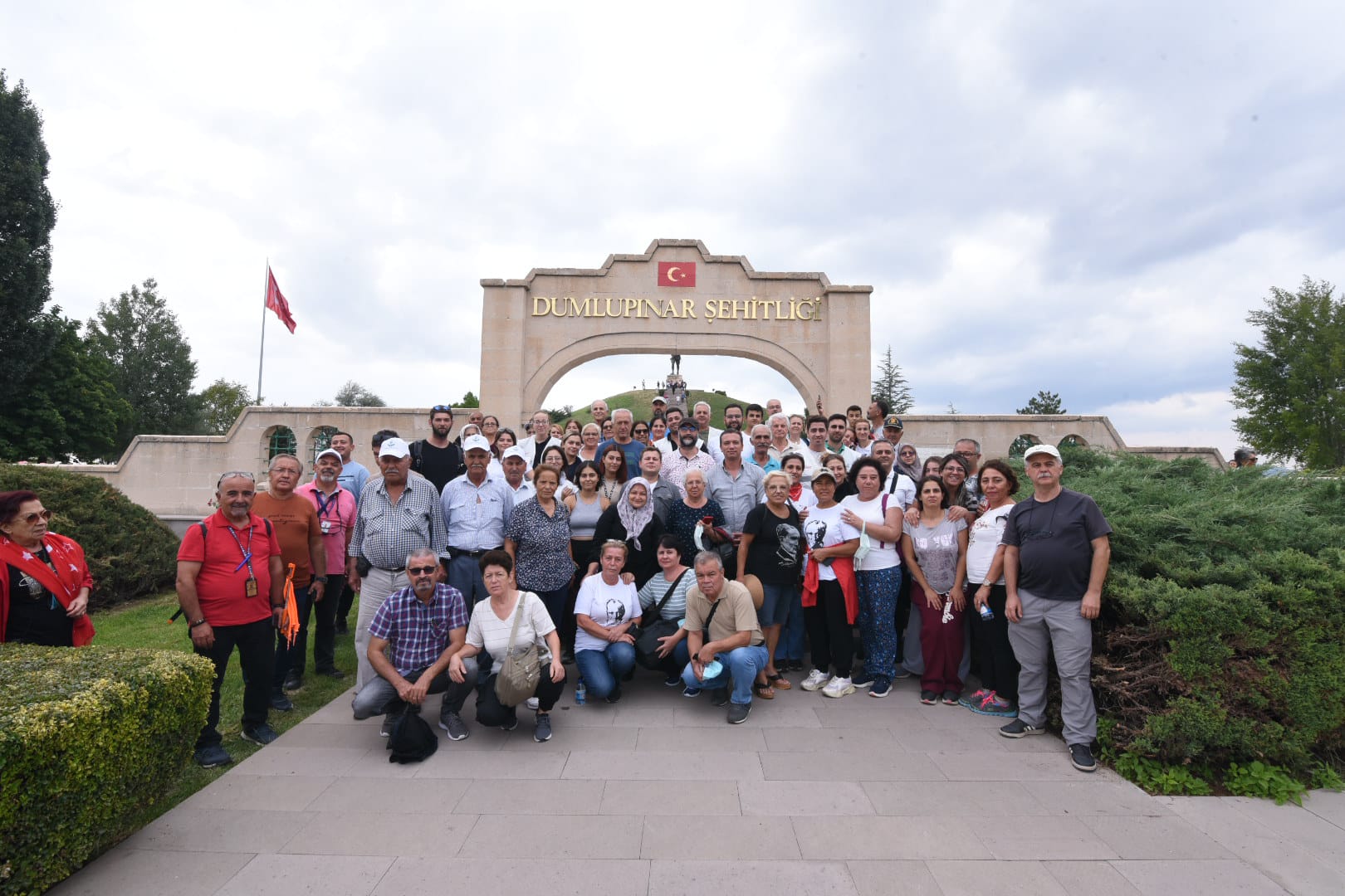 İzmir Büyükşehir Belediyesi tarafından kentin kurtuluşunun 100’üncü yılı anısına düzenlenen