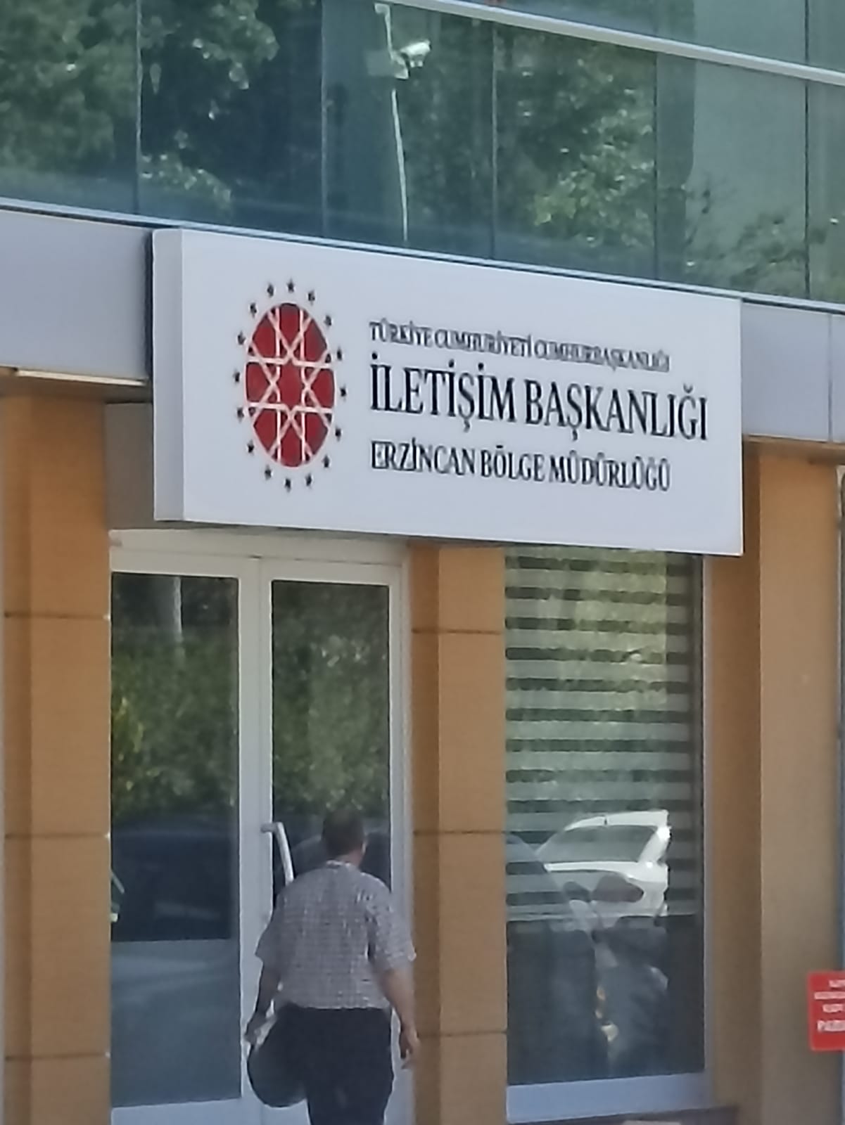 CHP’li vekil Mahmut Tanal, Cumhurbaşkanlığı İletişim Başkanlığı Erzincan Bölge Müdürlüğü’nün