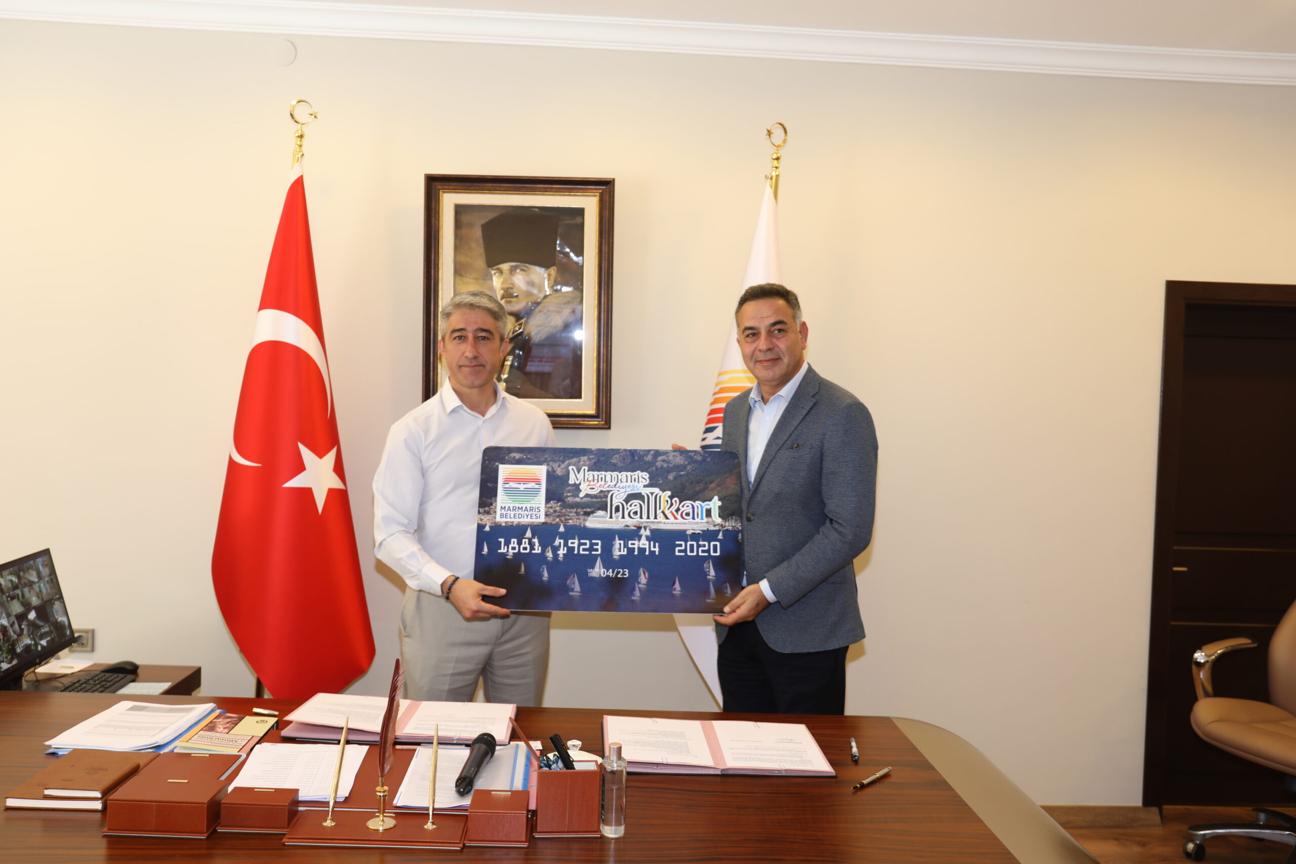 Marmaris Belediyesi’nin ihtiyaç sahiplerine yönelik hayata geçireceği Halk Kart için