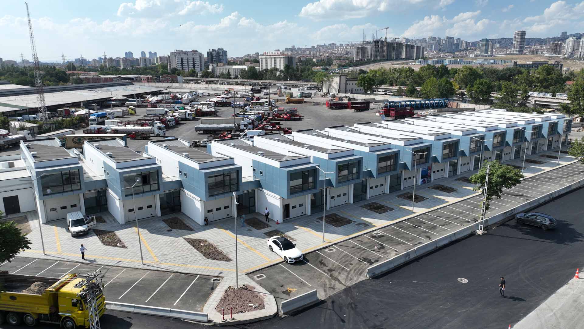 Ankara Büyükşehir Belediyesi, ilçe otobüslerini tek bir merkezde toplamak ve