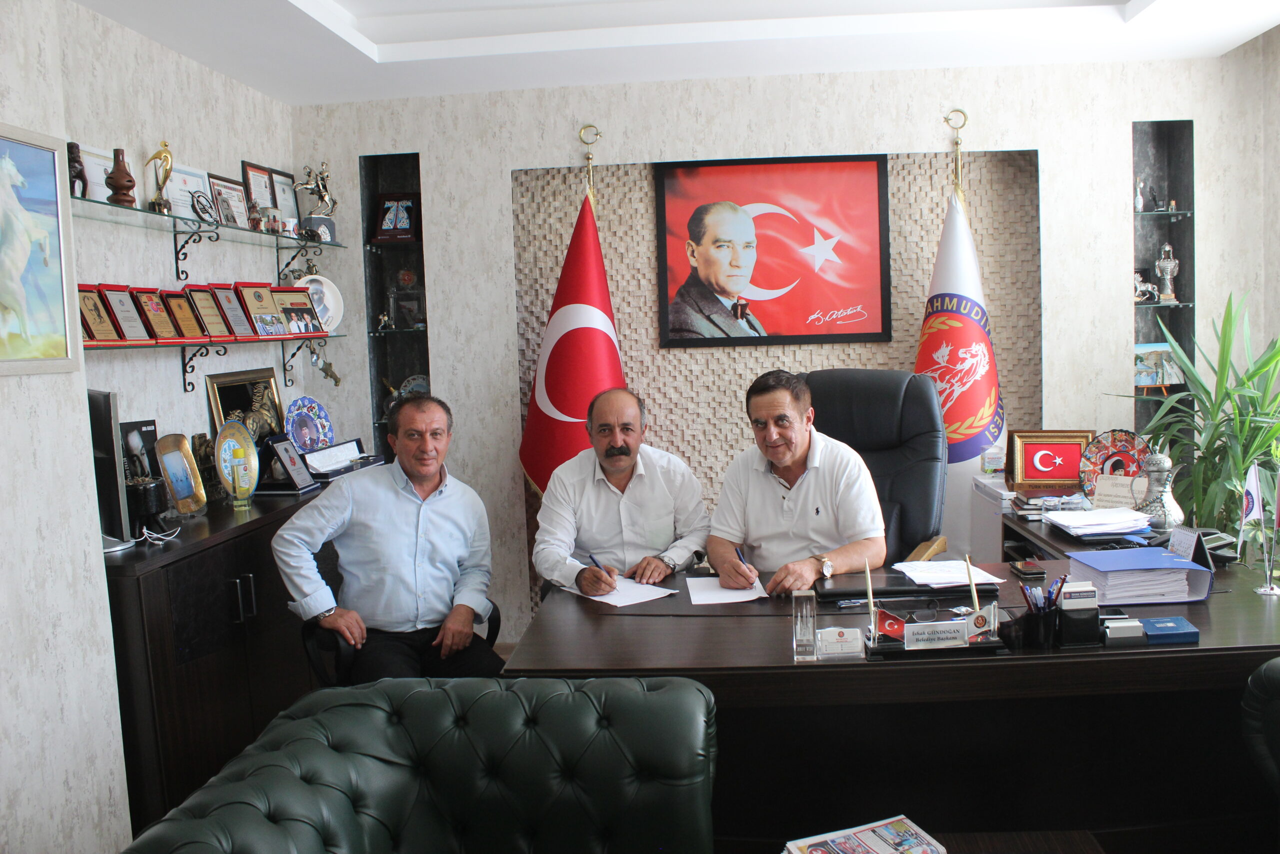 Mahmudiye Belediyesi ile Belediye-İş Sendikası Eskişehir Şubesi arasında Toplu İş