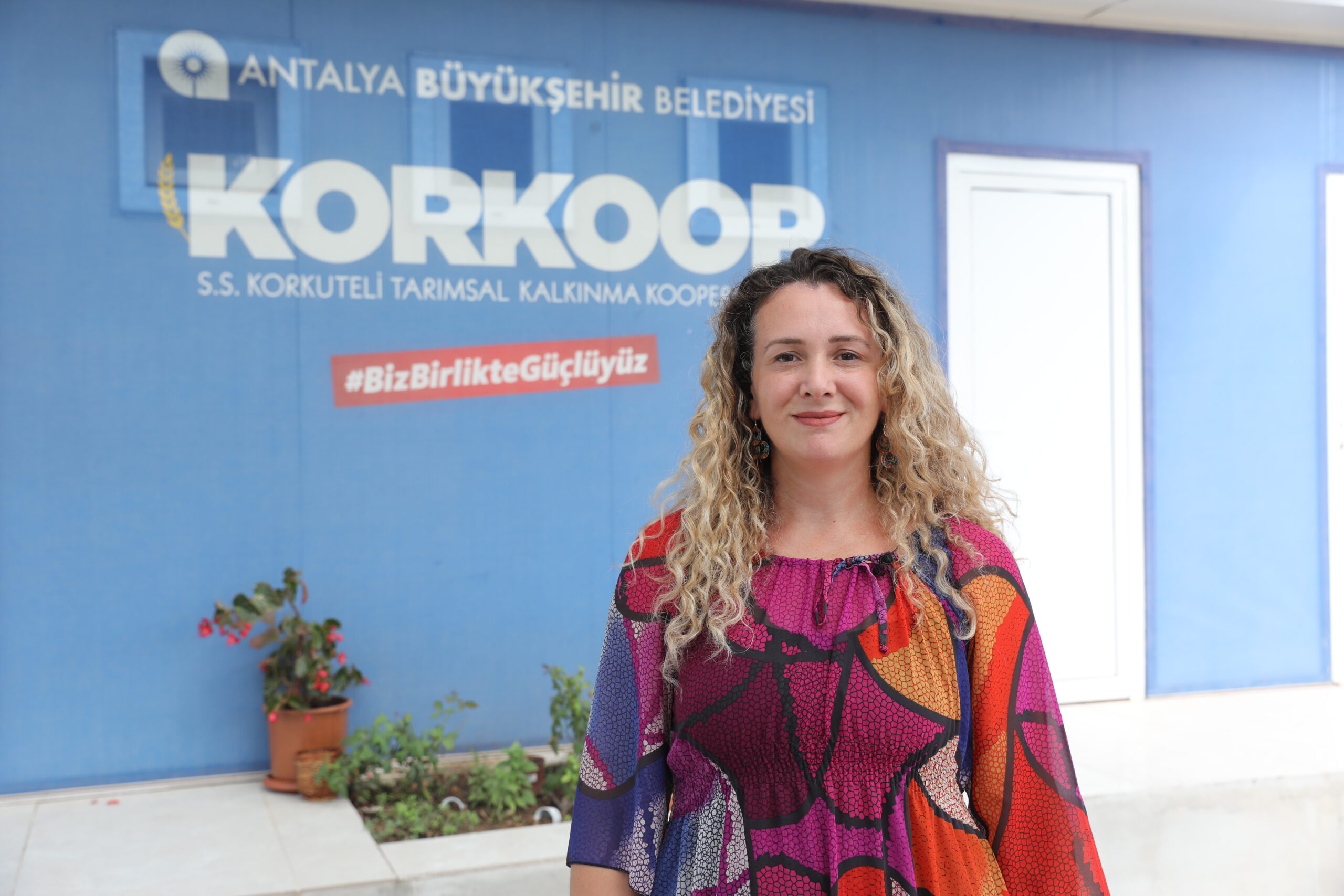 Kadın kooperatifleri  yeni tesislerle güçleniyor Toptancı Hal içindeki üretim tesisi