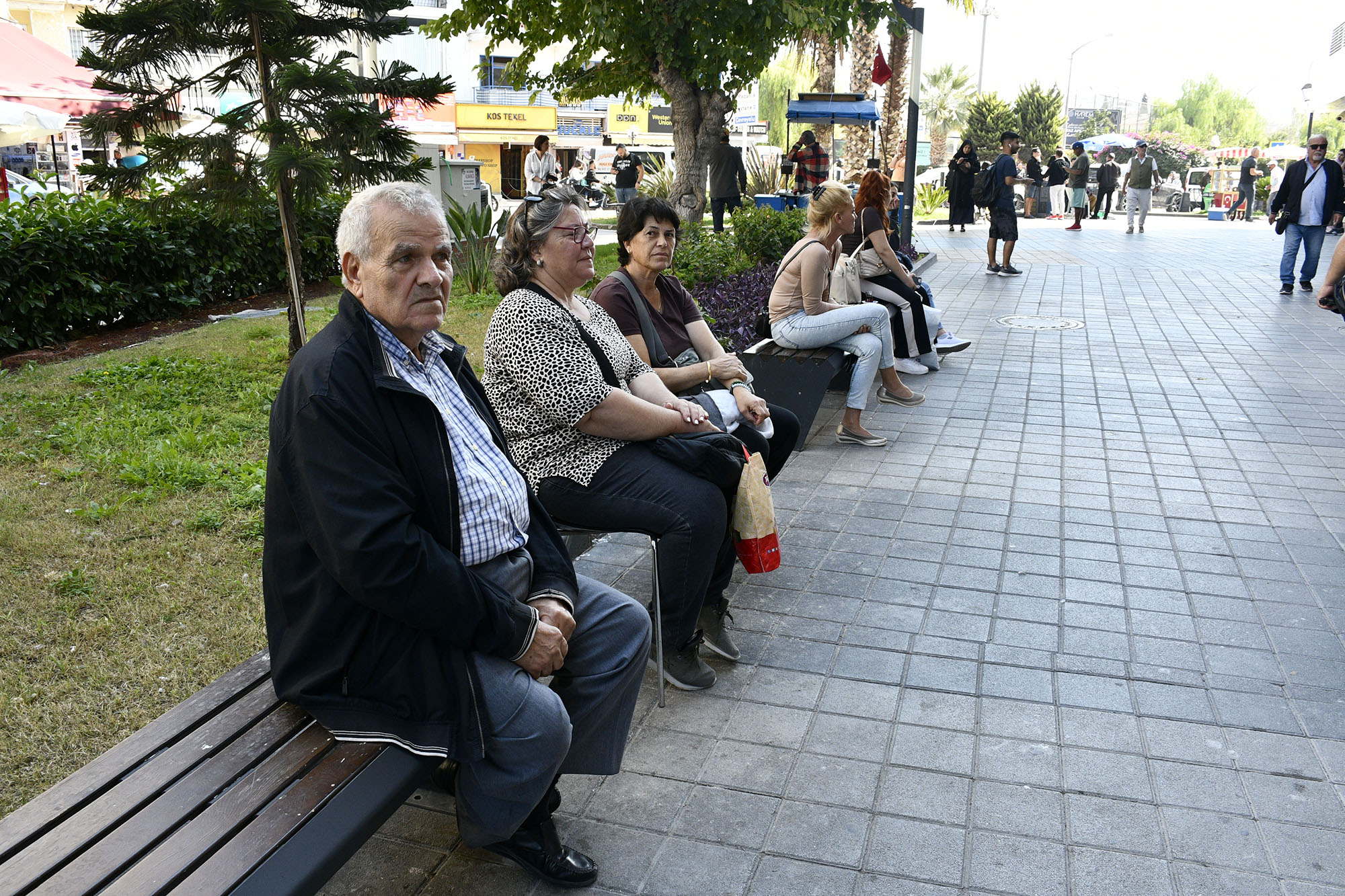 Ege Denizi’nde Kuşadası Körfezi’nde art arda 4.2 ve 4.1 büyüklüklerinde
