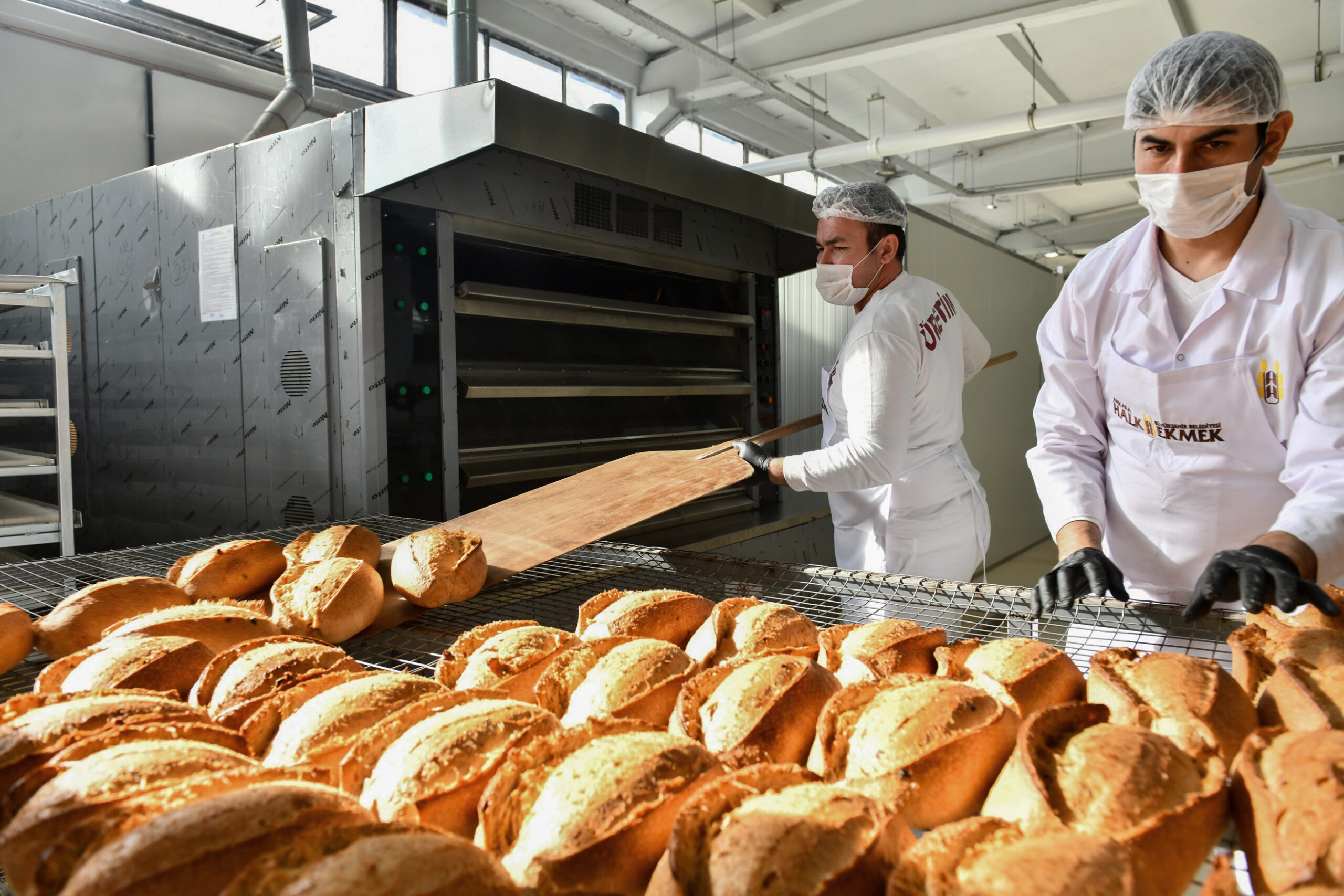 Ankara Halk Ekmek Fabrikası geleneksel ekşi mayadan dört farklı çeşit